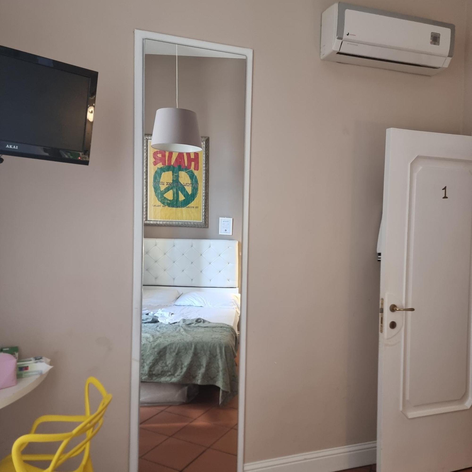 Double Room Private External Bathroom