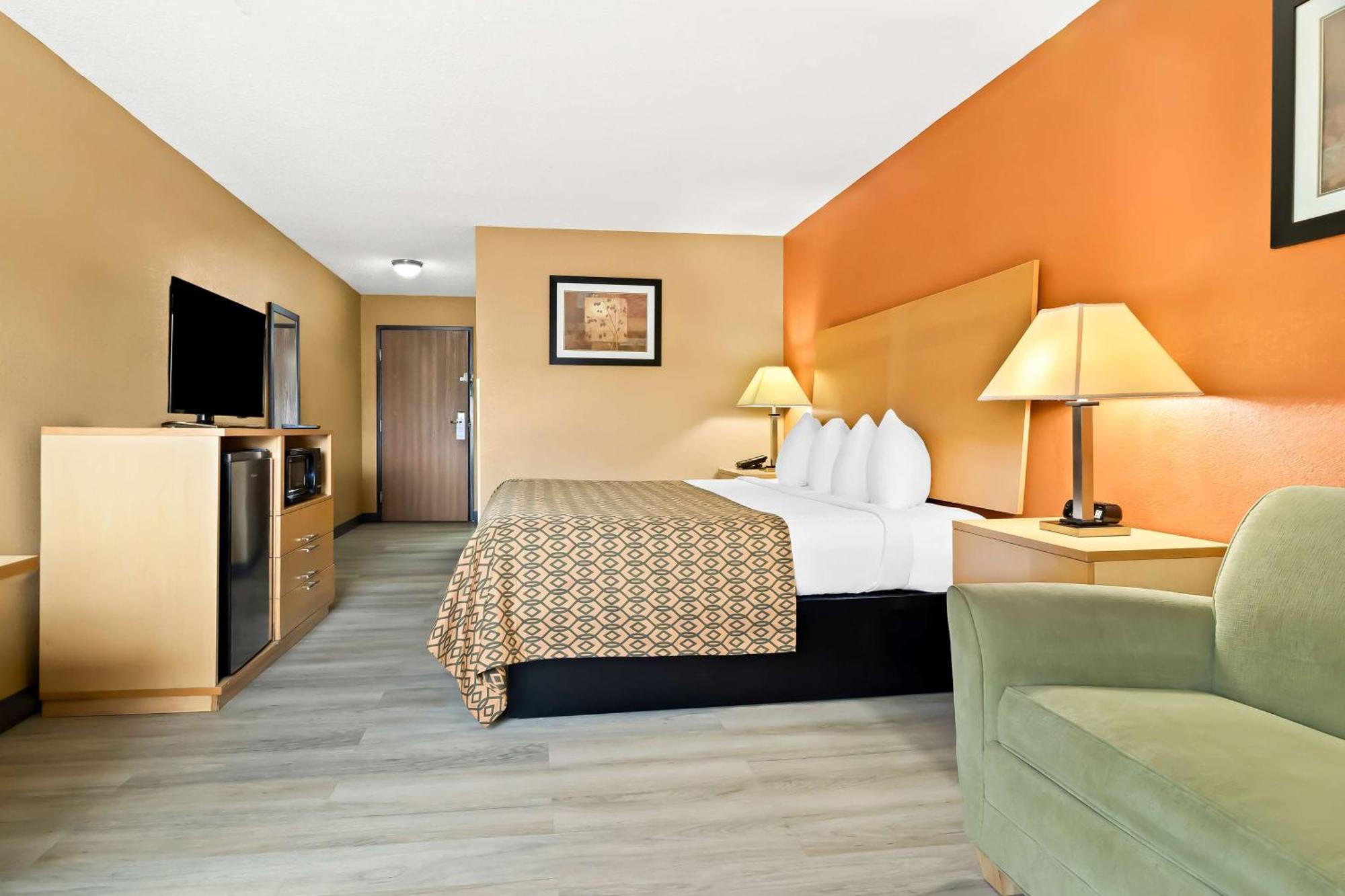 King Room Sofa Bed Shower Only Non-Smoking