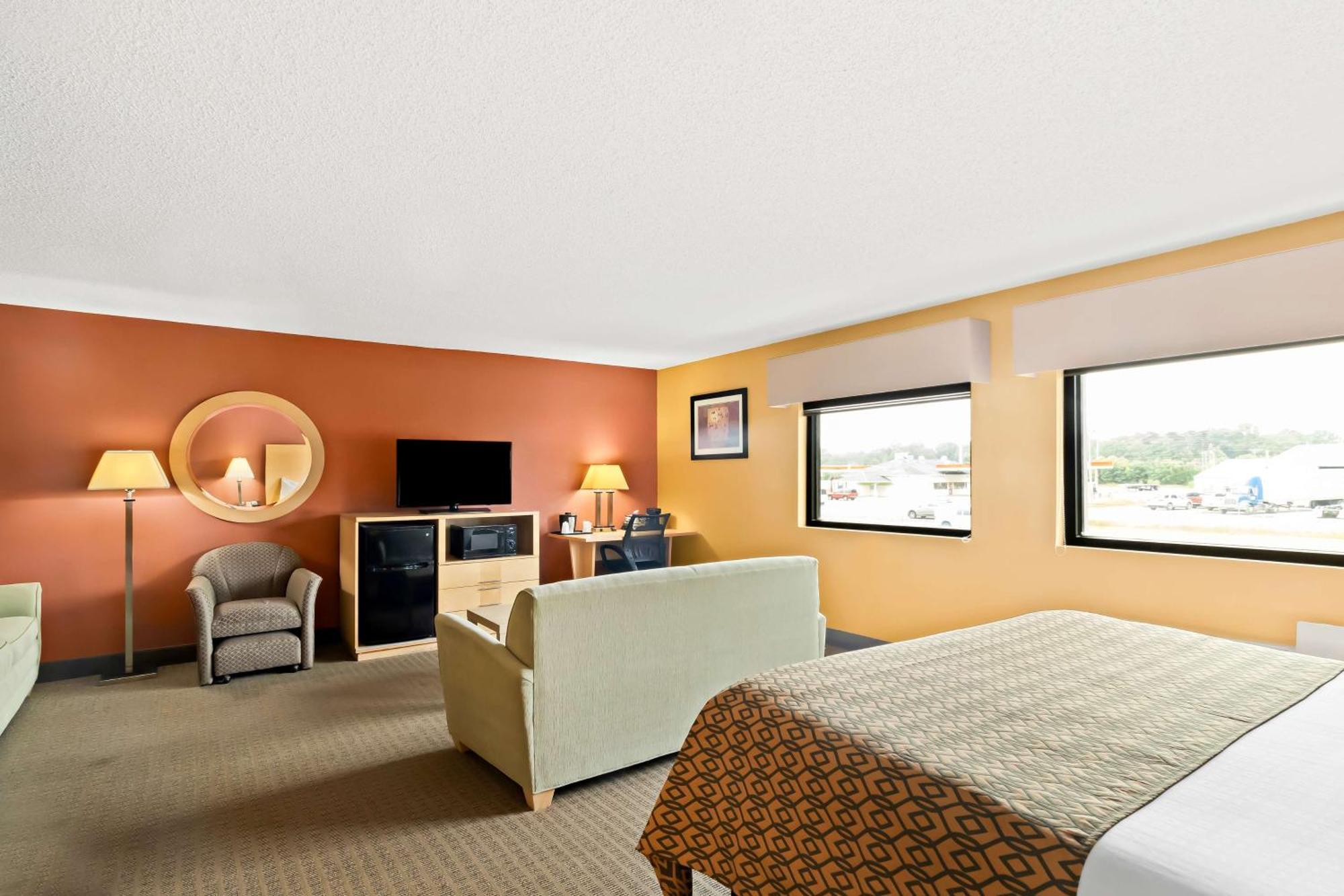 Large King Room Non-Smoking