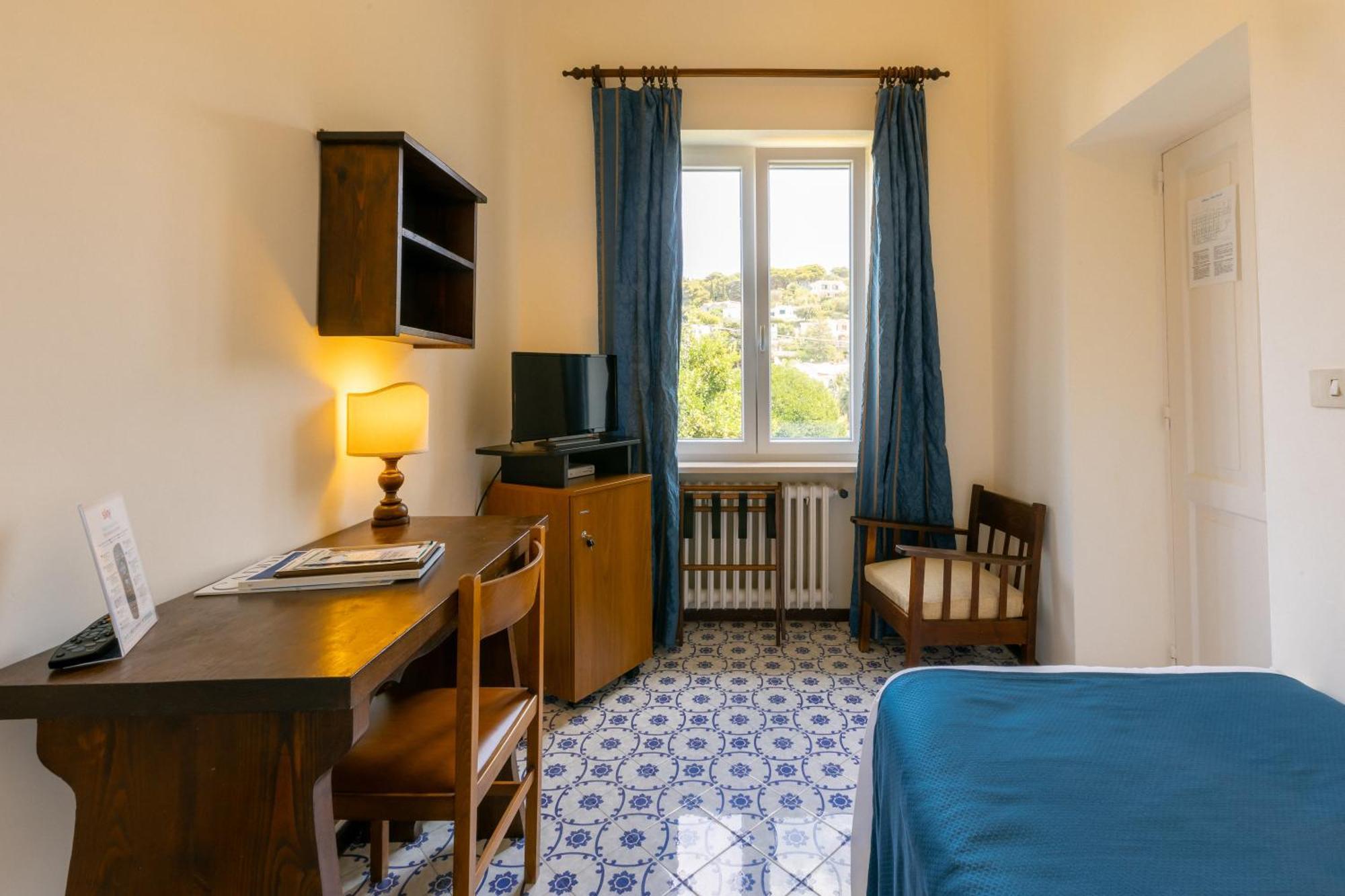 Single Room Garden View