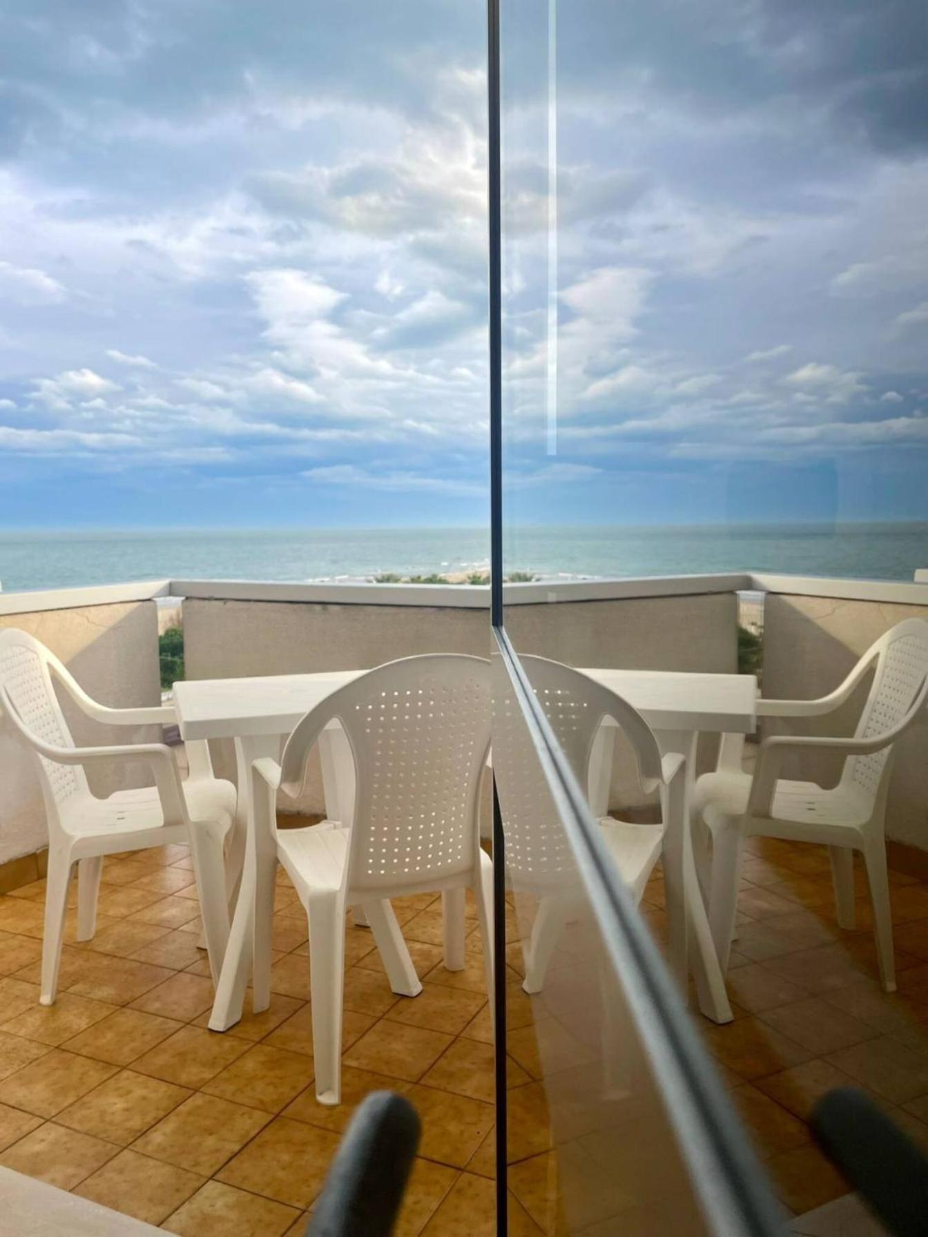 Family Room Sea View
