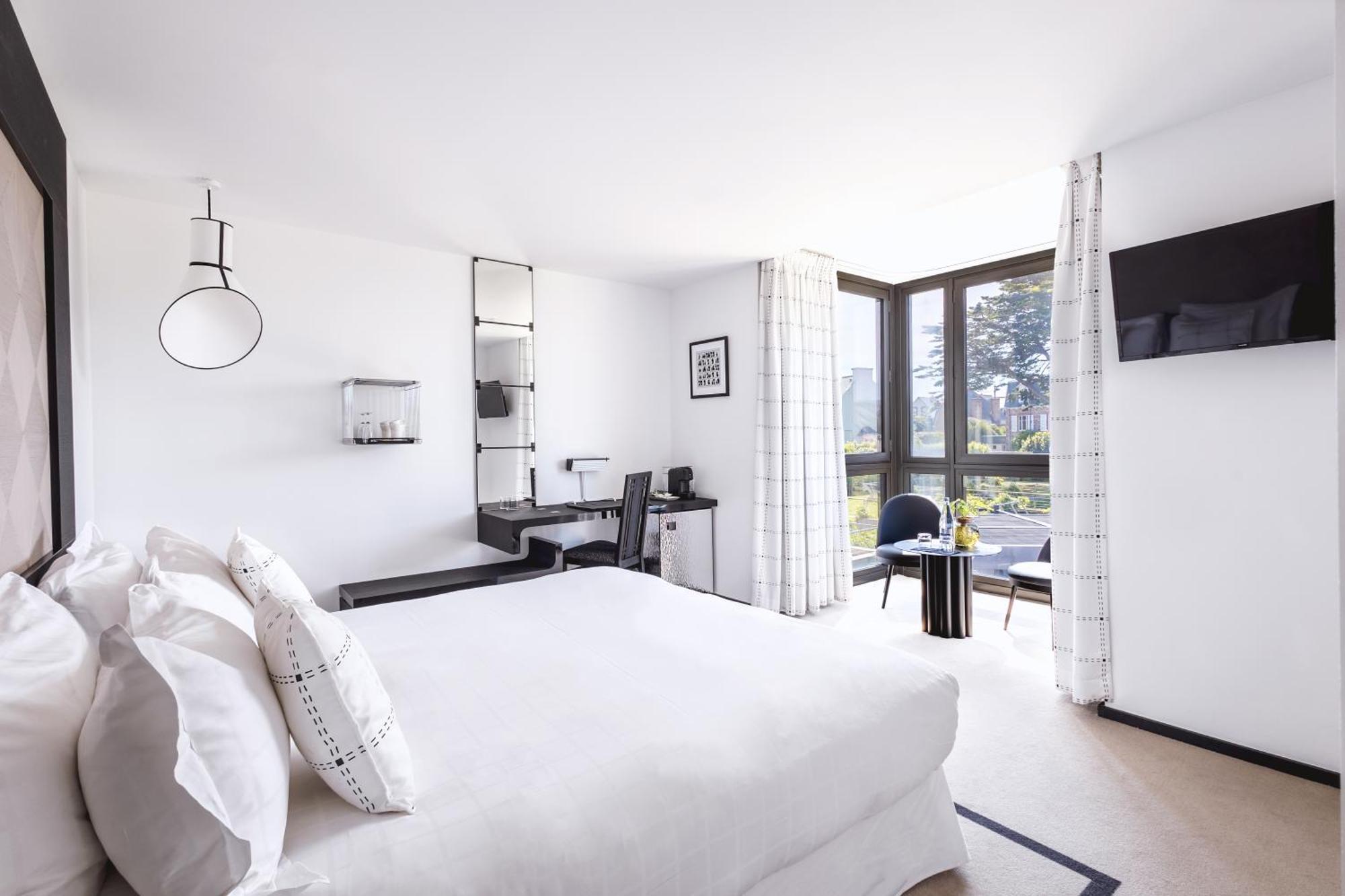 Double Room Garden View