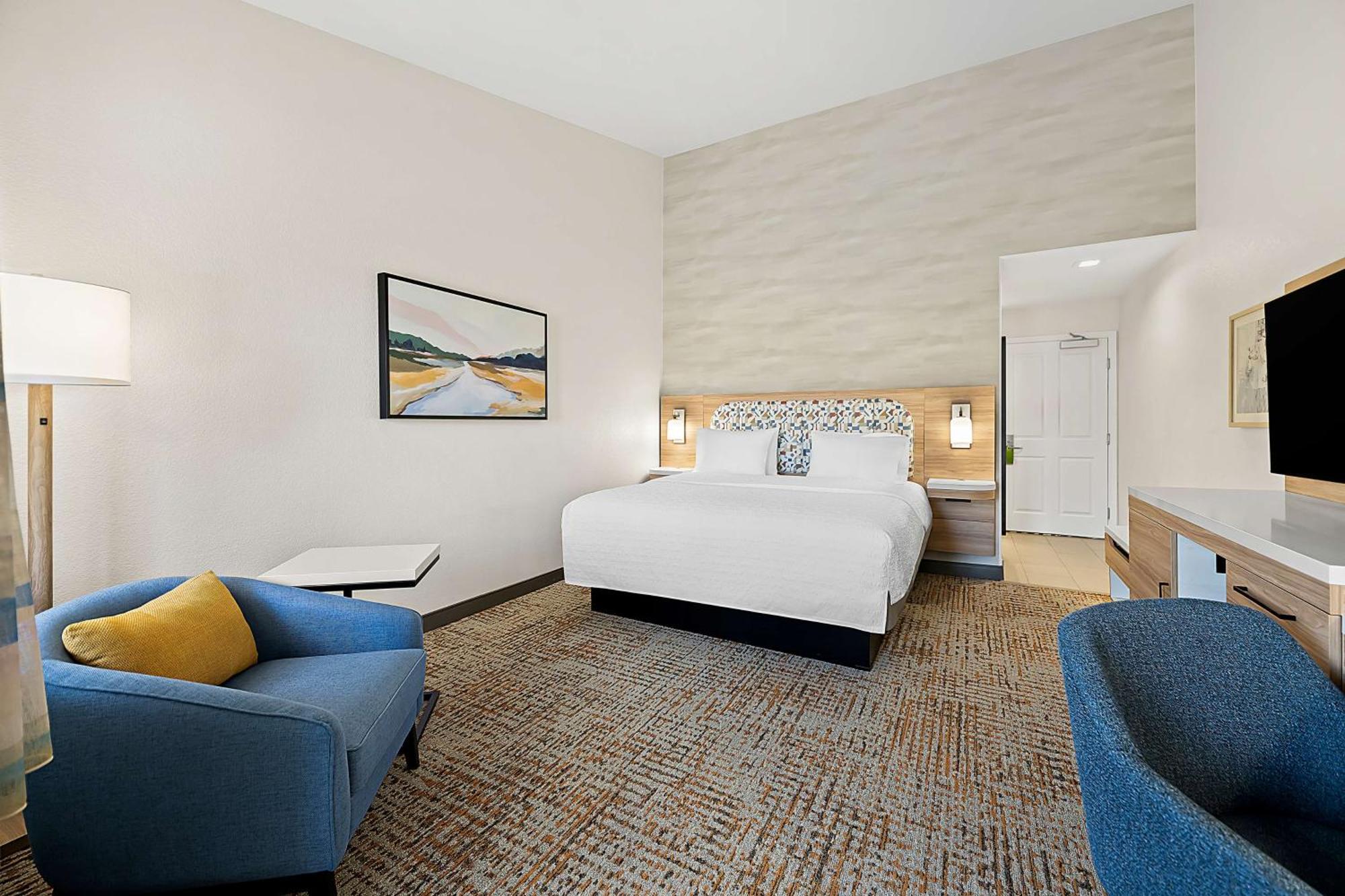 King Room King Bed Non-Smoking