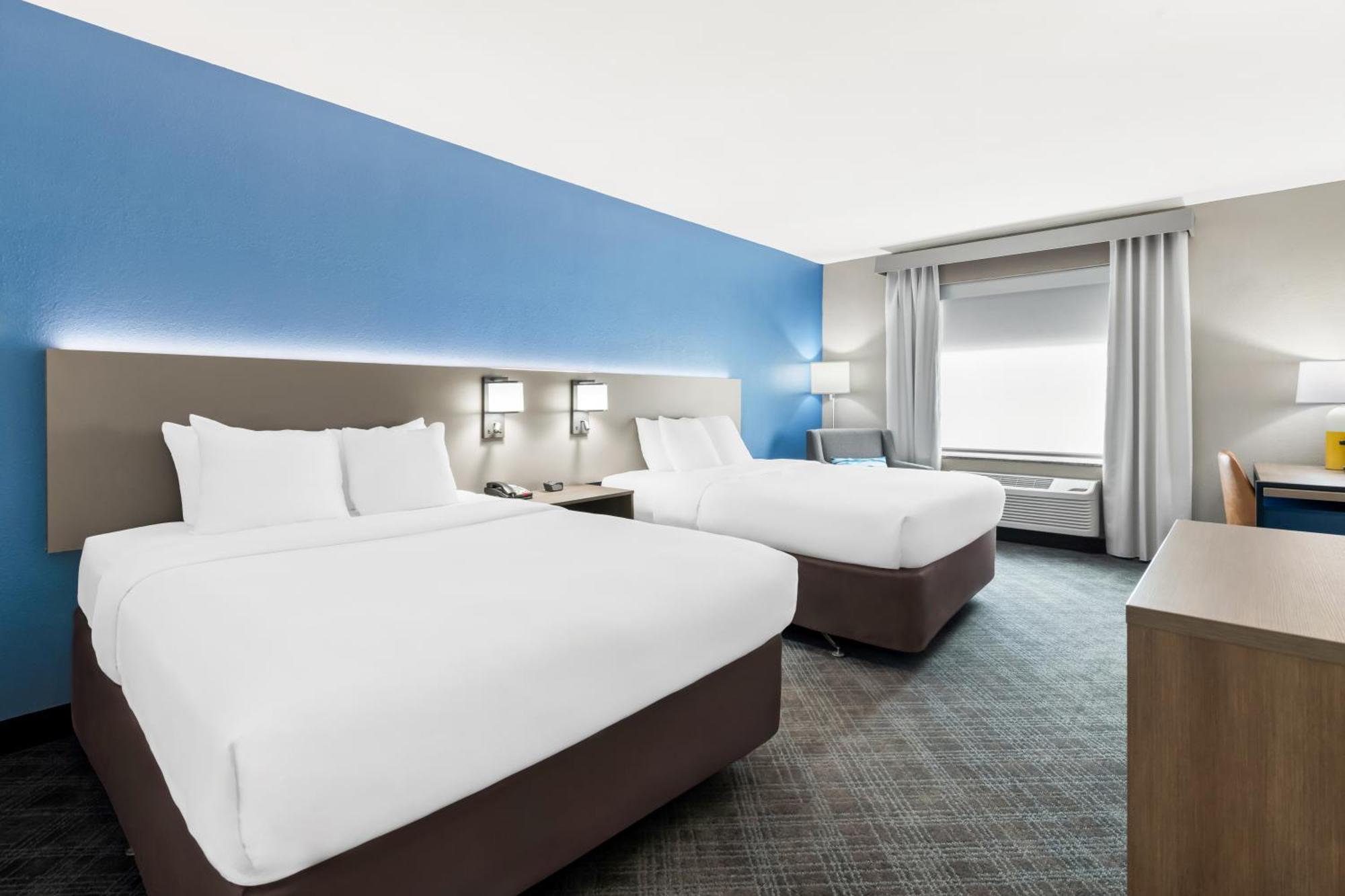 Queen Room Two Queen Beds Non-Smoking