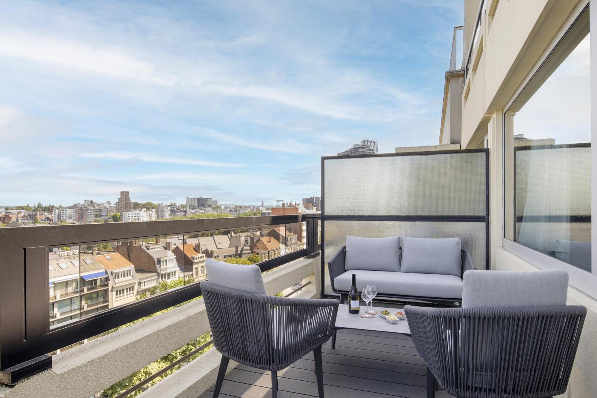 Executive Suite City View