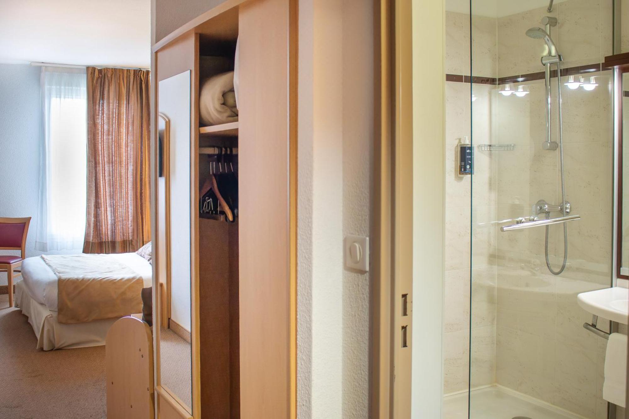 Standard Double Room,1611059218:JPEG