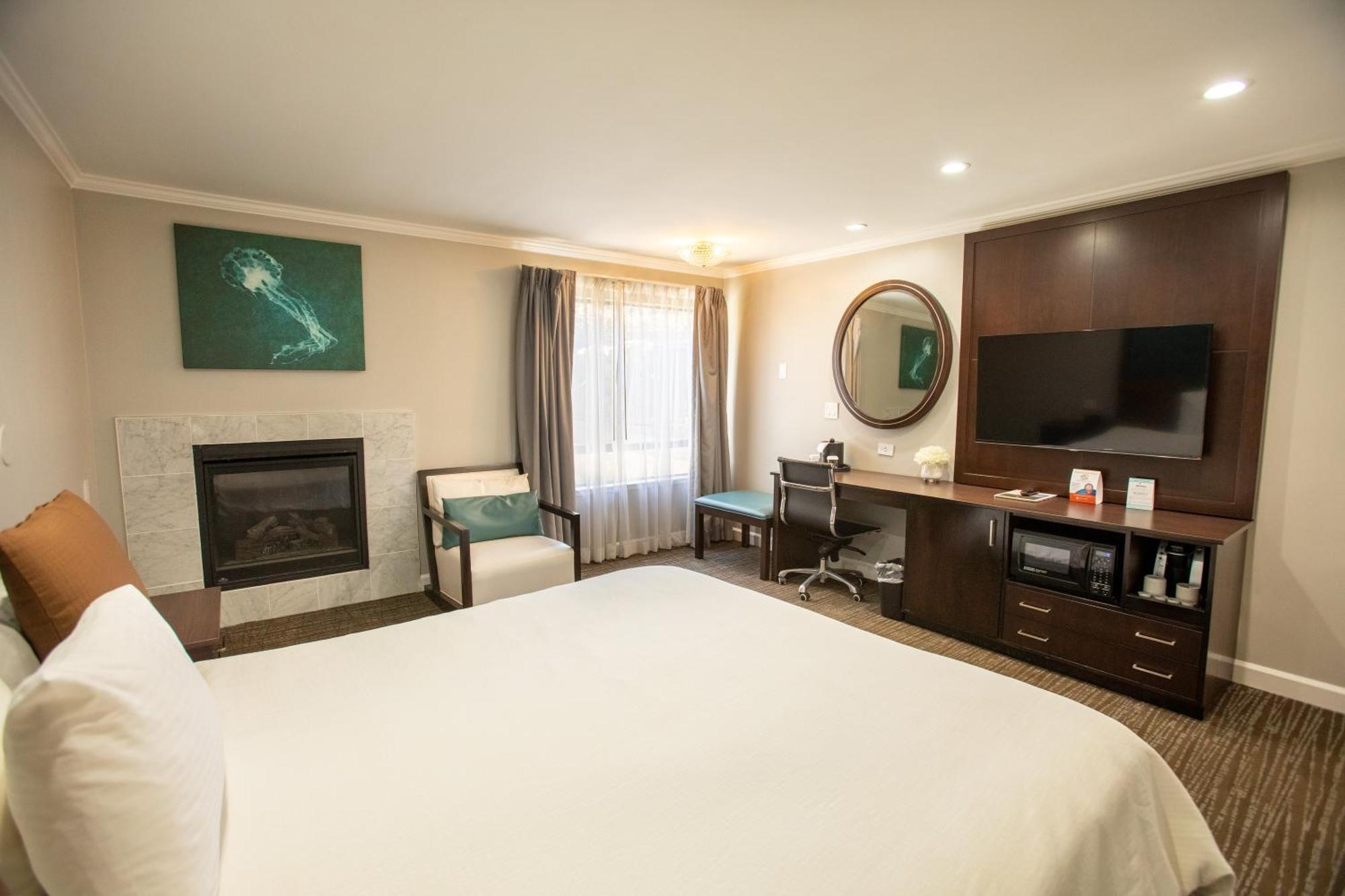King Room Fireplace