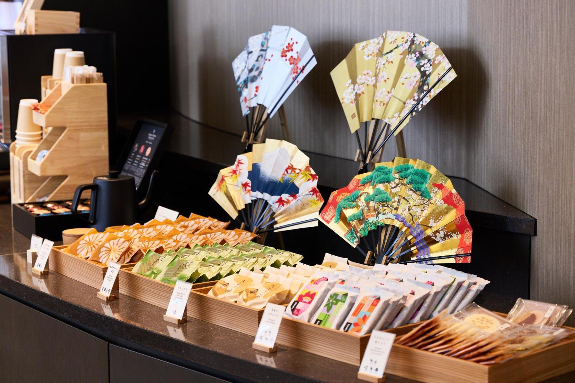 Newly Renovated Cerulean Superior King Room Japanese Style Lounge Access Non Smoking