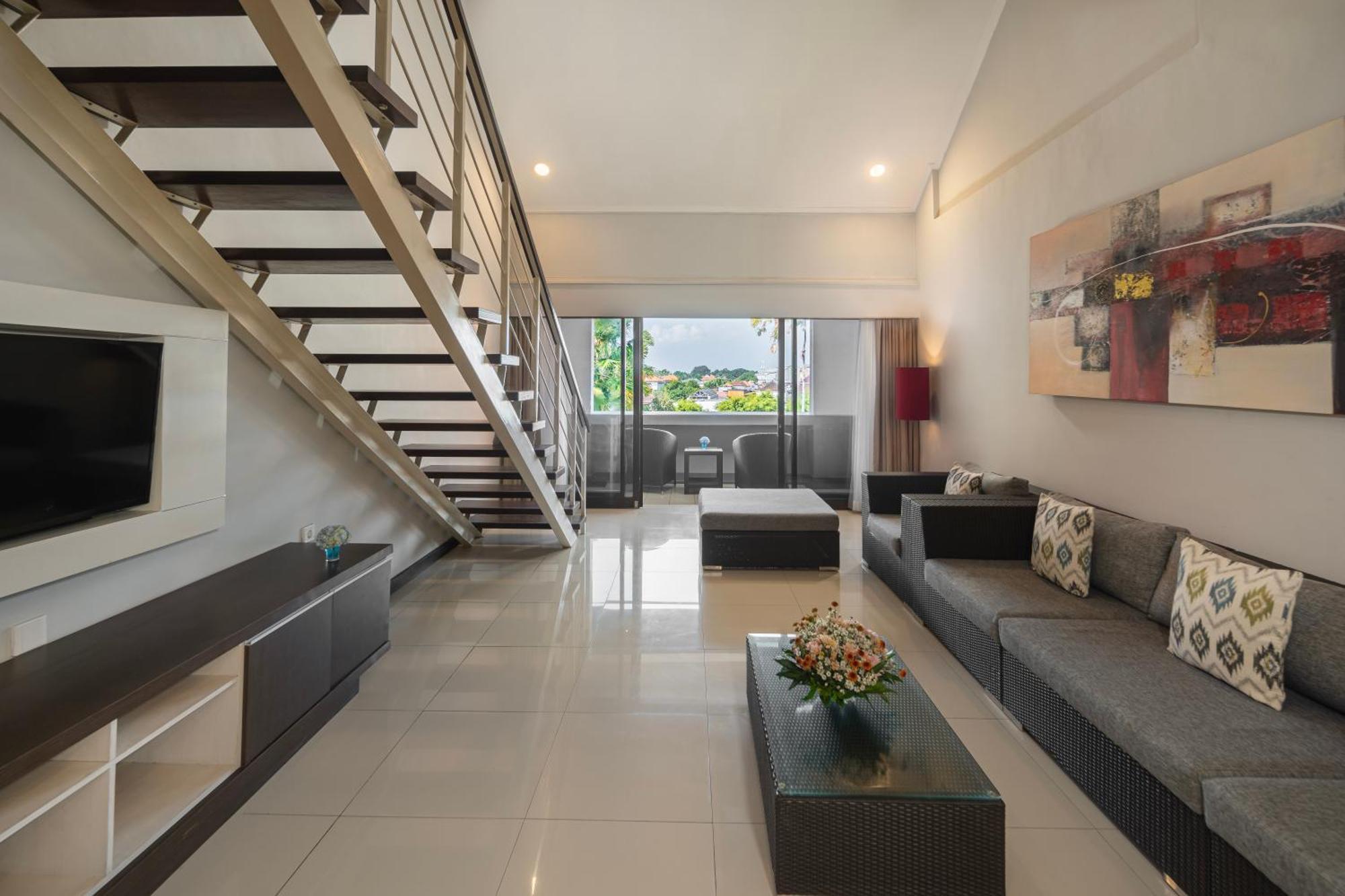 Three Bedroom Suites Loft