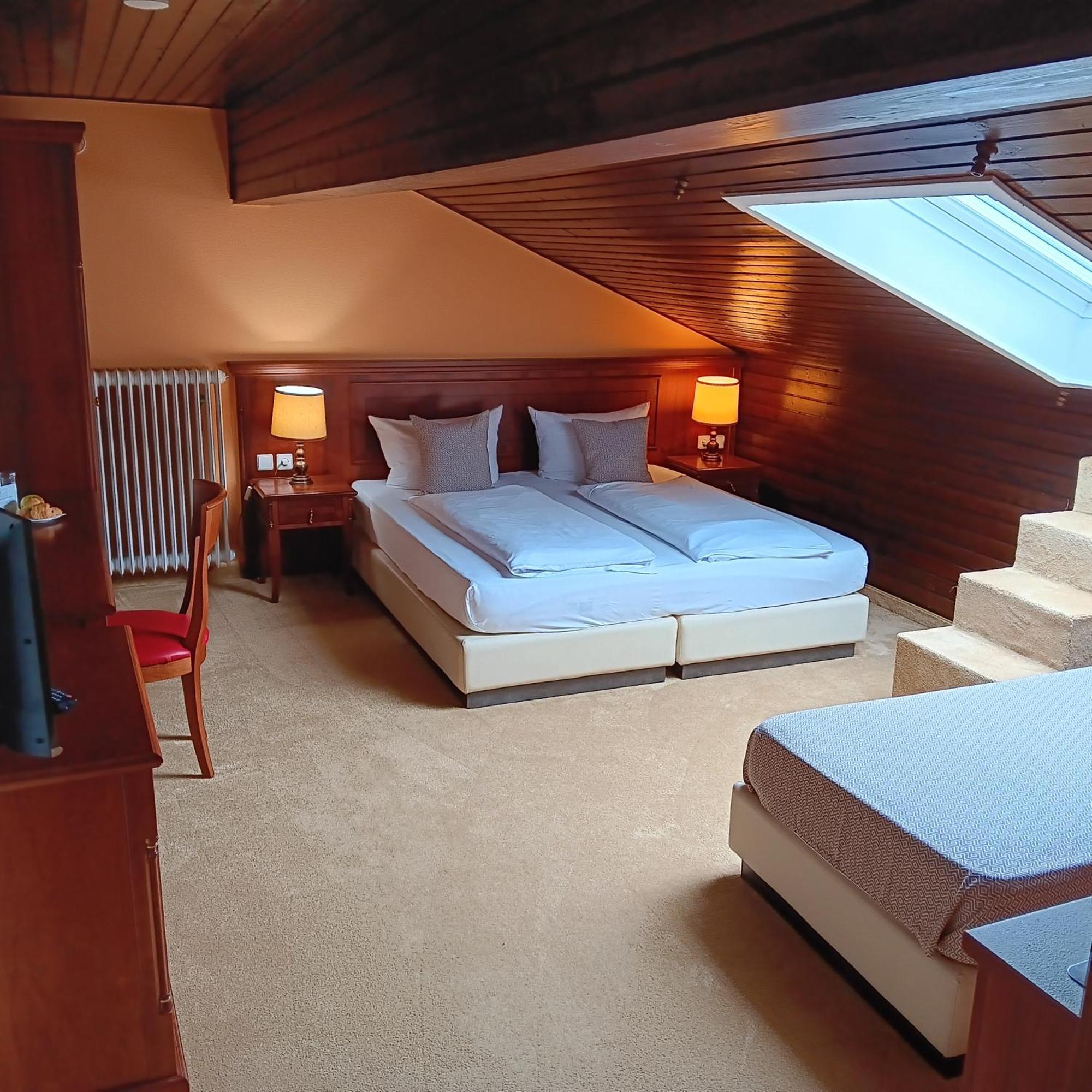 Double Room Private External Bathroom