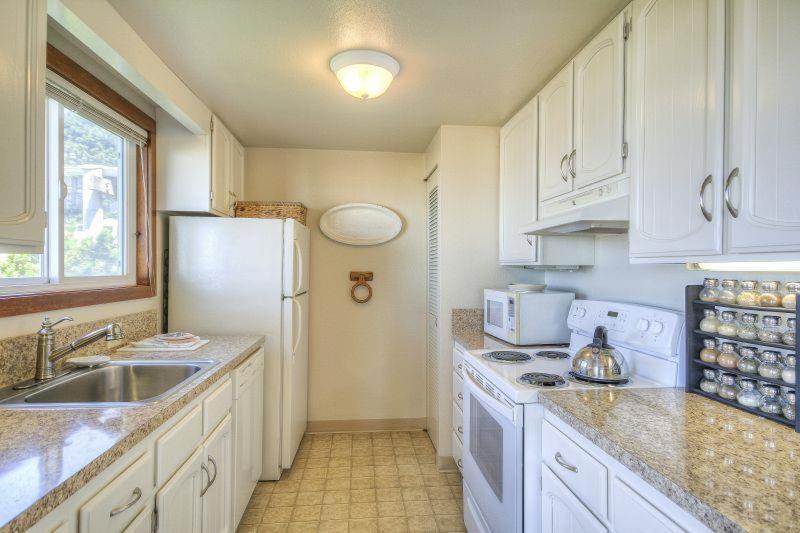 One-Bedroom Condo Upstairs No Pets Allowed Non-Smoking