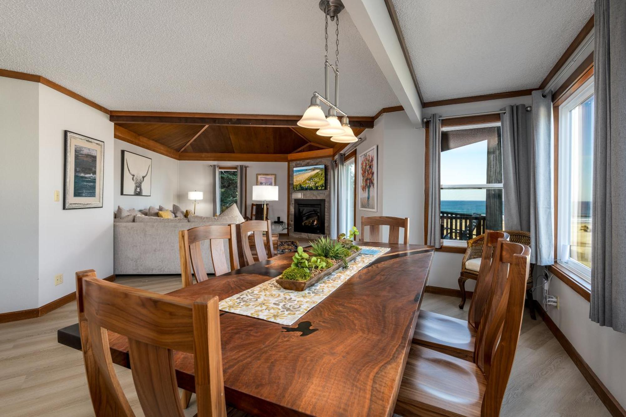 Two-Bedroom Condo No Pets Allowed Non-Smoking