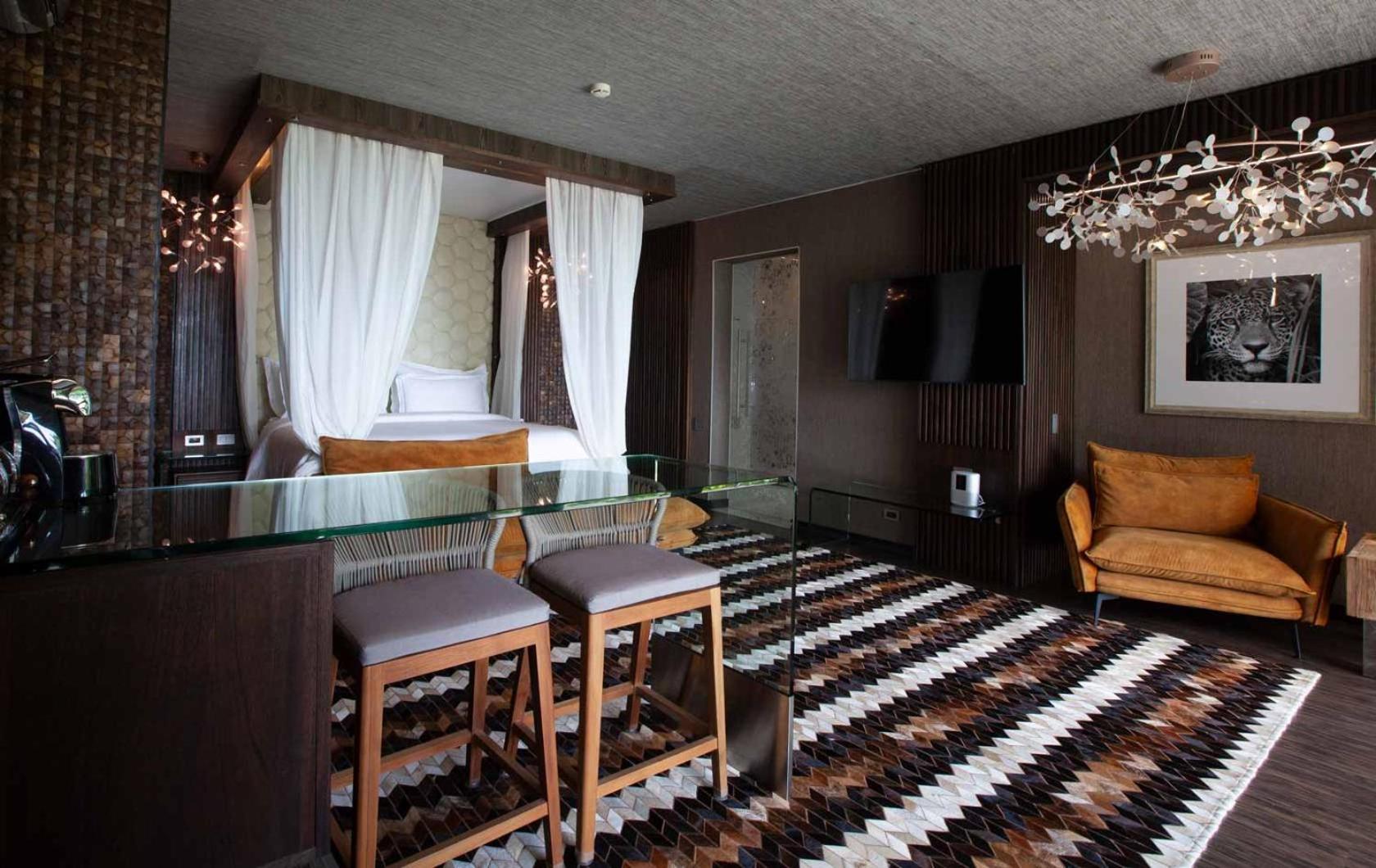 Deluxe Suite Ocean Club