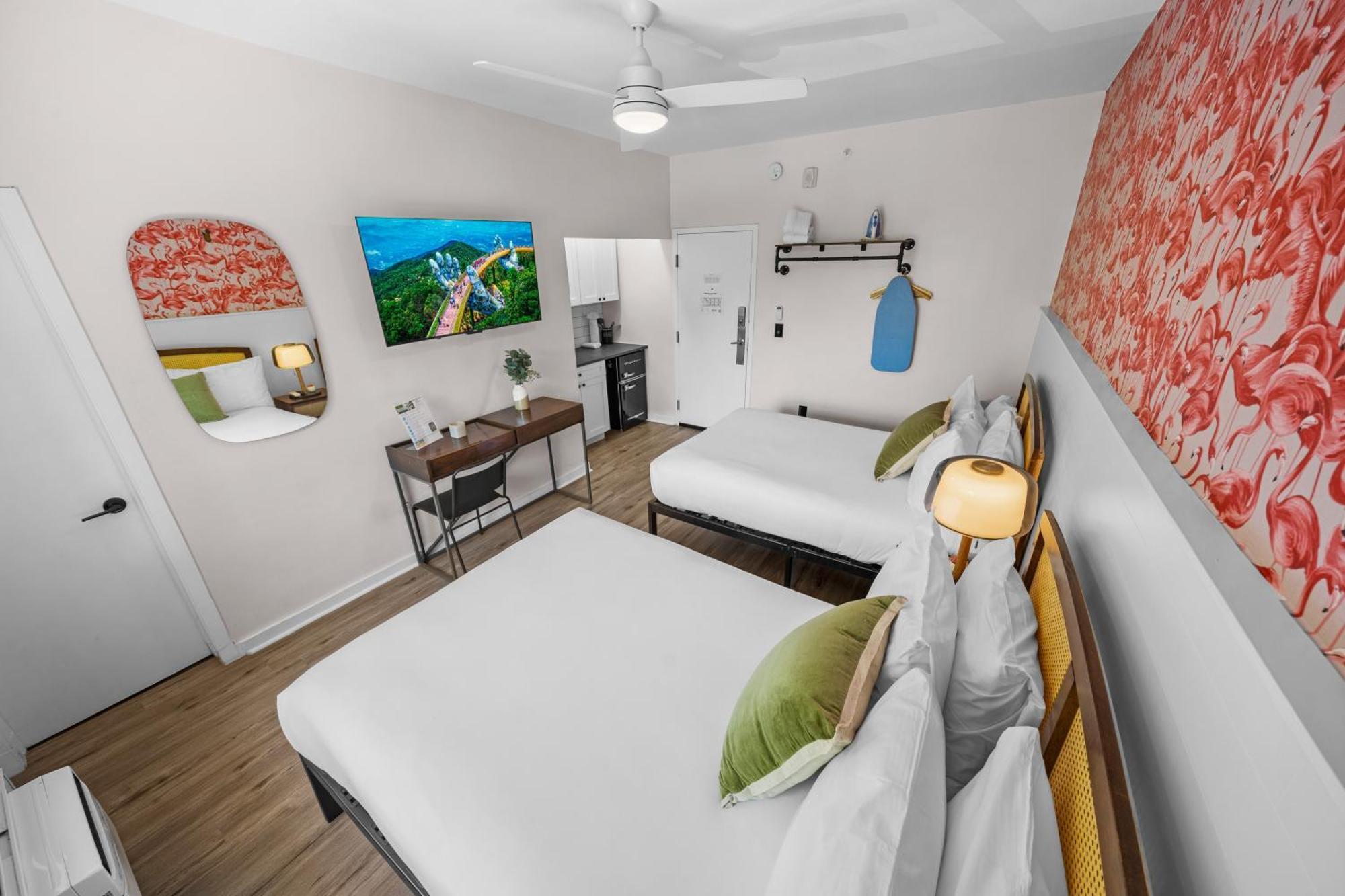 Deluxe Two Queen Beds Kitchenette