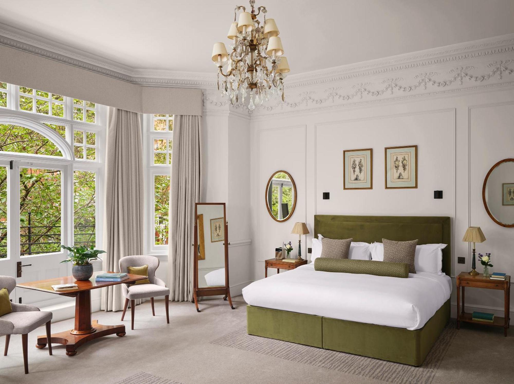 Chelsea Garden Suite