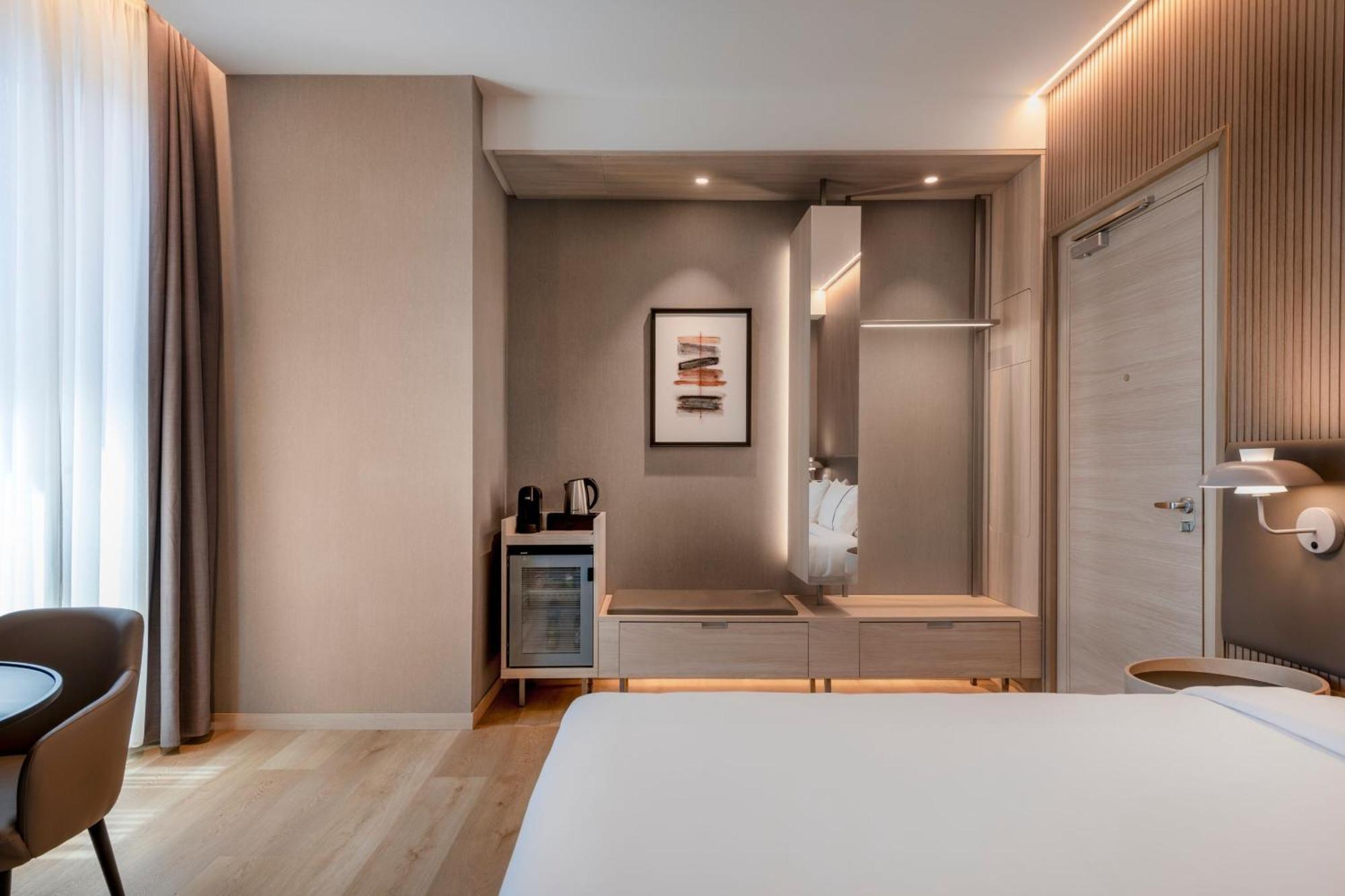 Deluxe Room High Floor