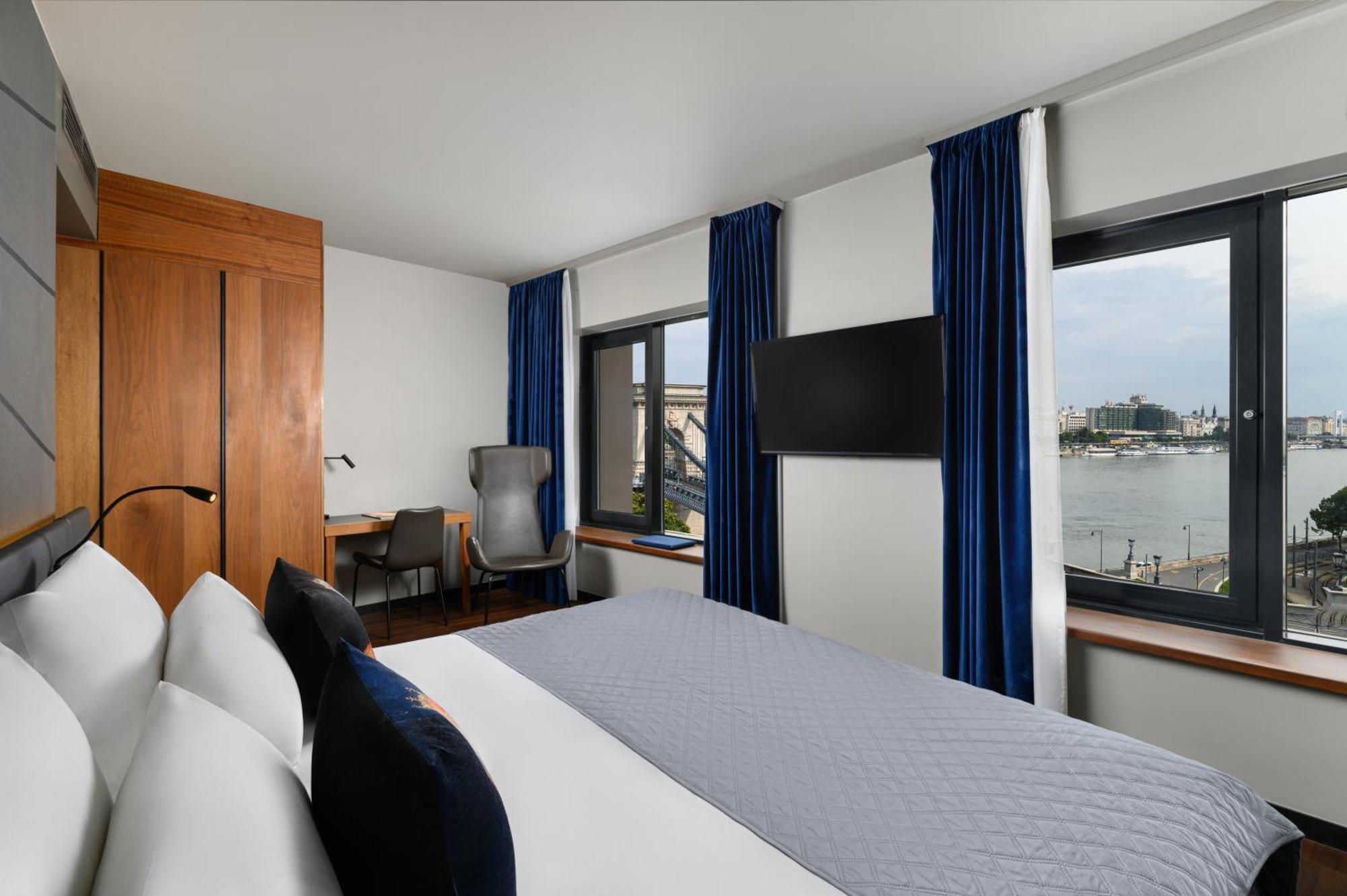 Superior Double Room Danube View