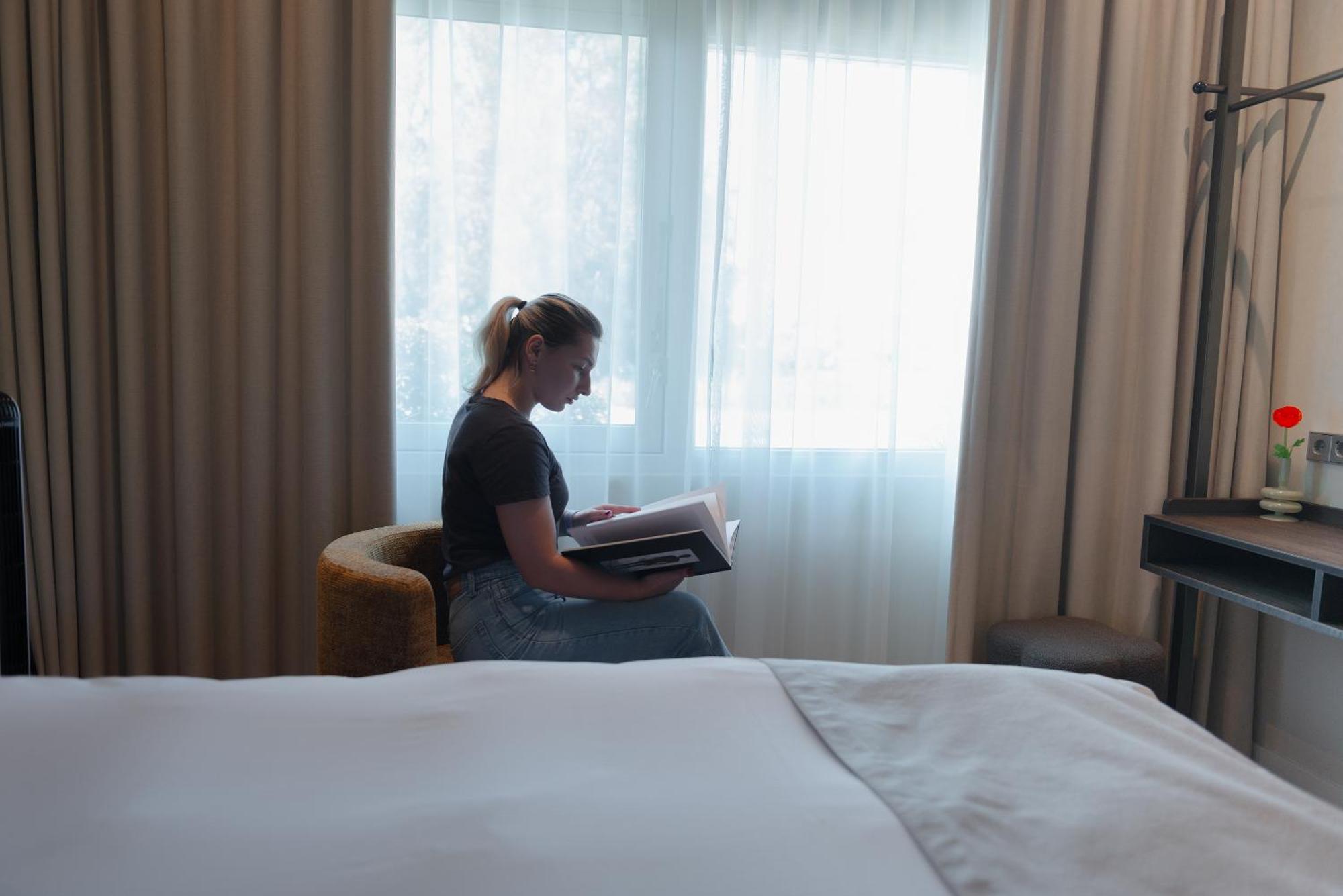 Deluxe King Room,1613411227:JPEG