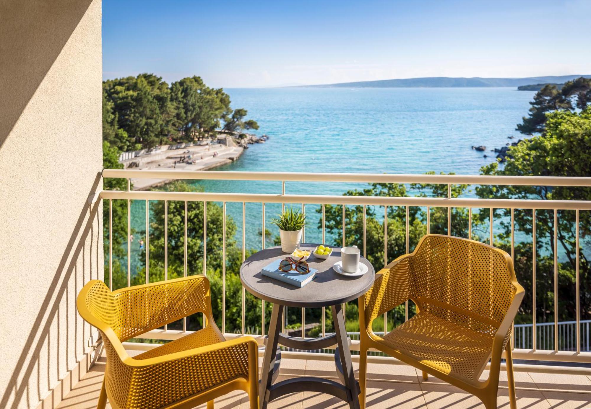 Room 2 Seaview