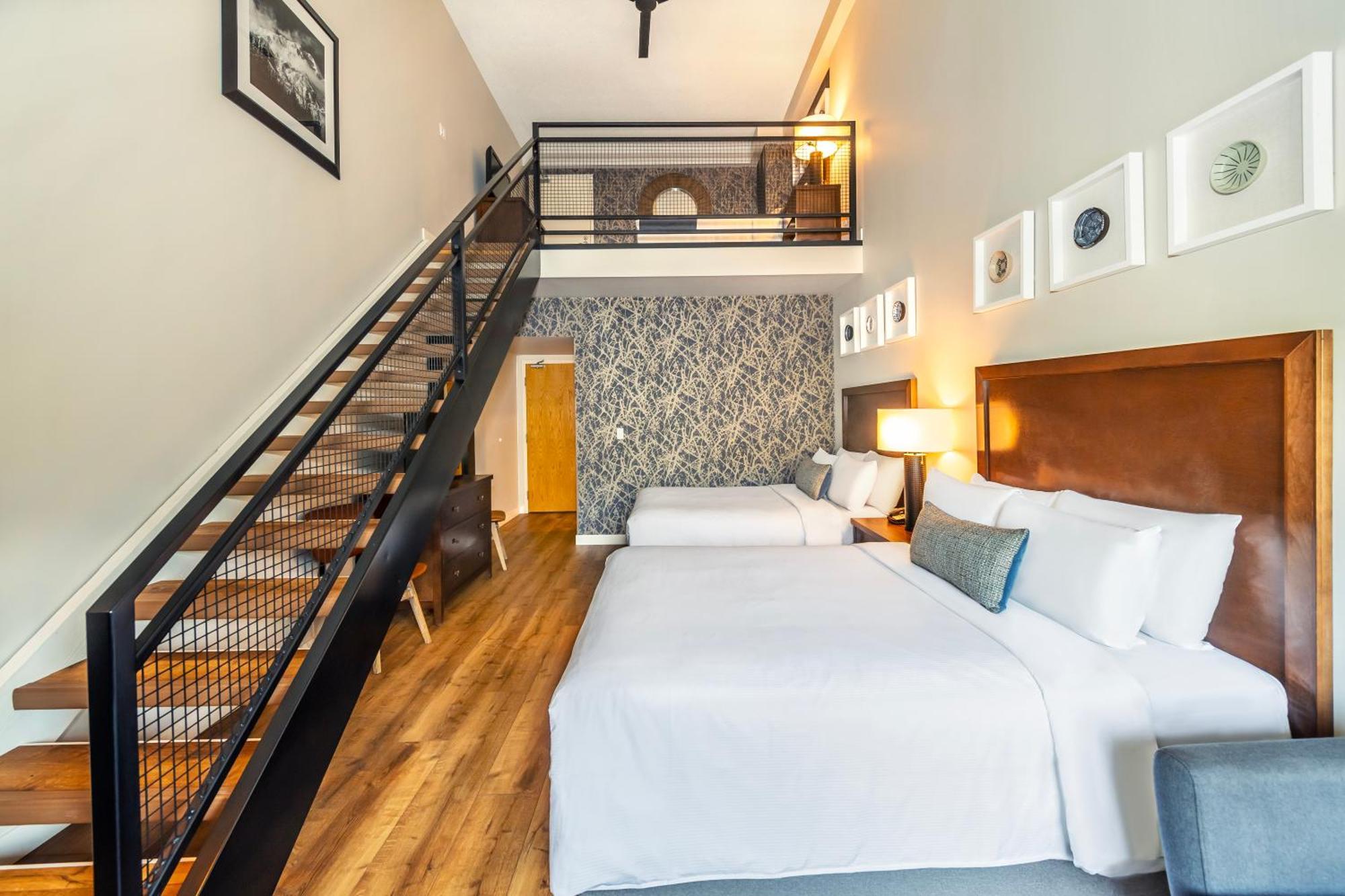 Loft Suite