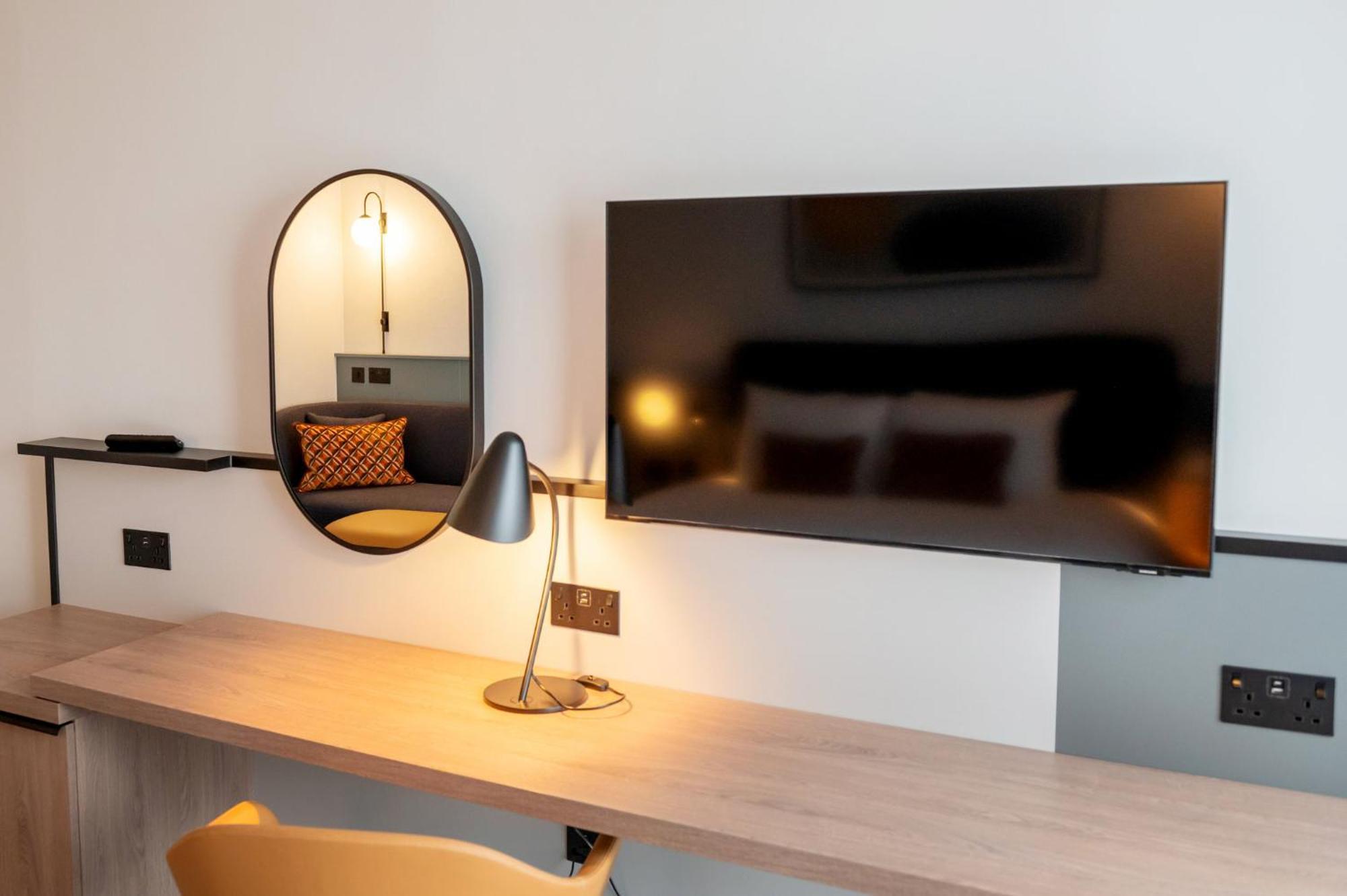 Standard King Room