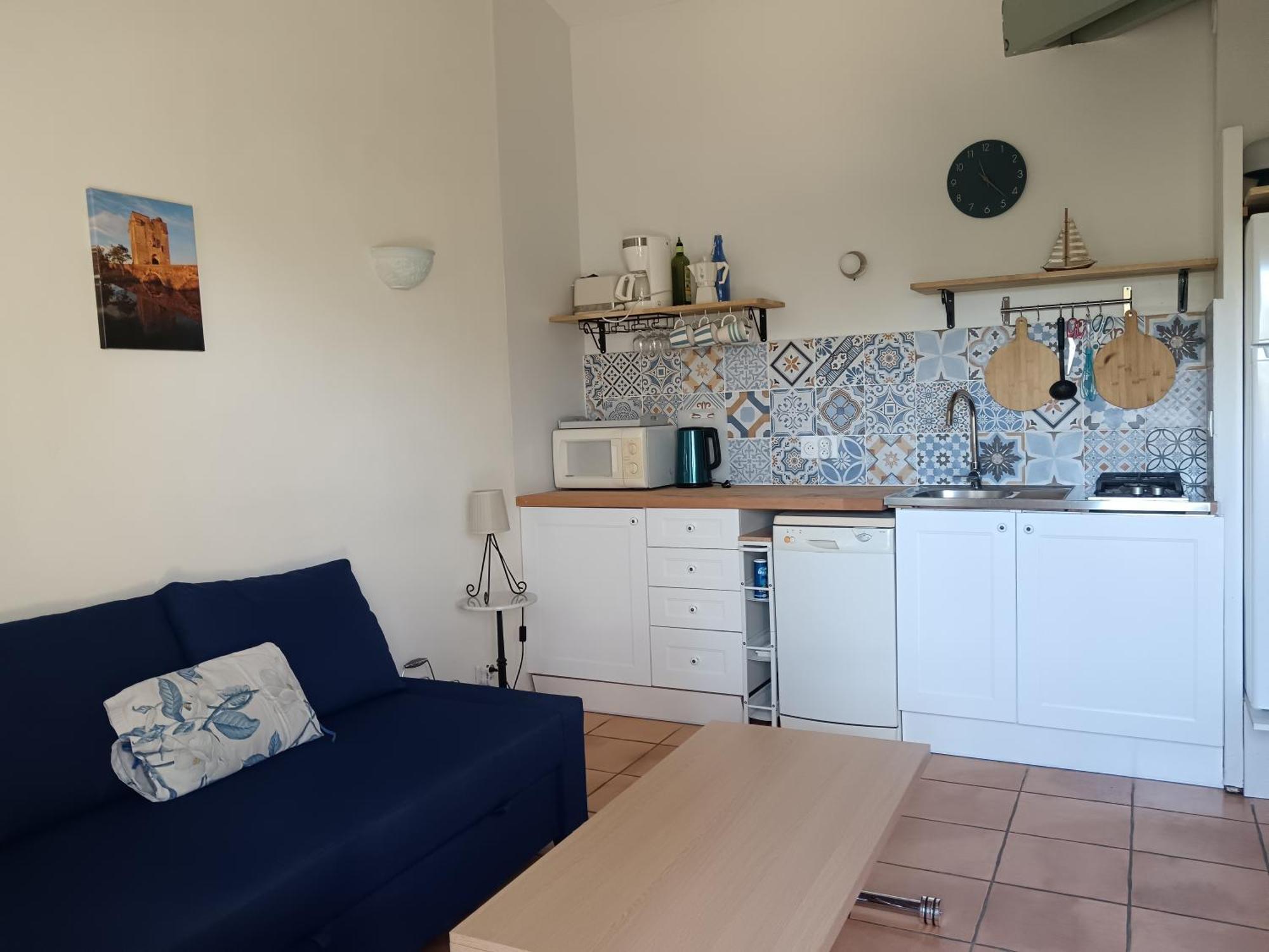 Studio Apartment,1613433269:JPEG