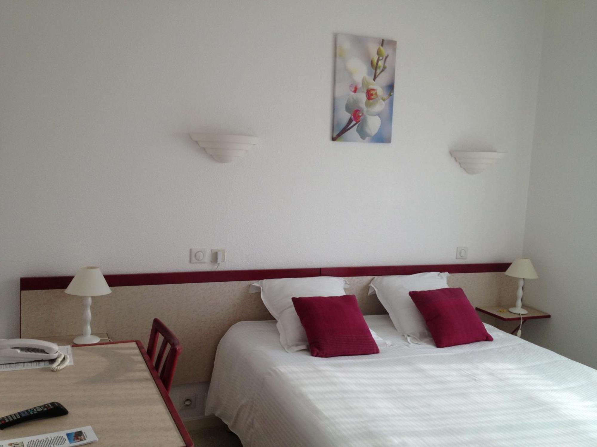 Double Room Street Side
