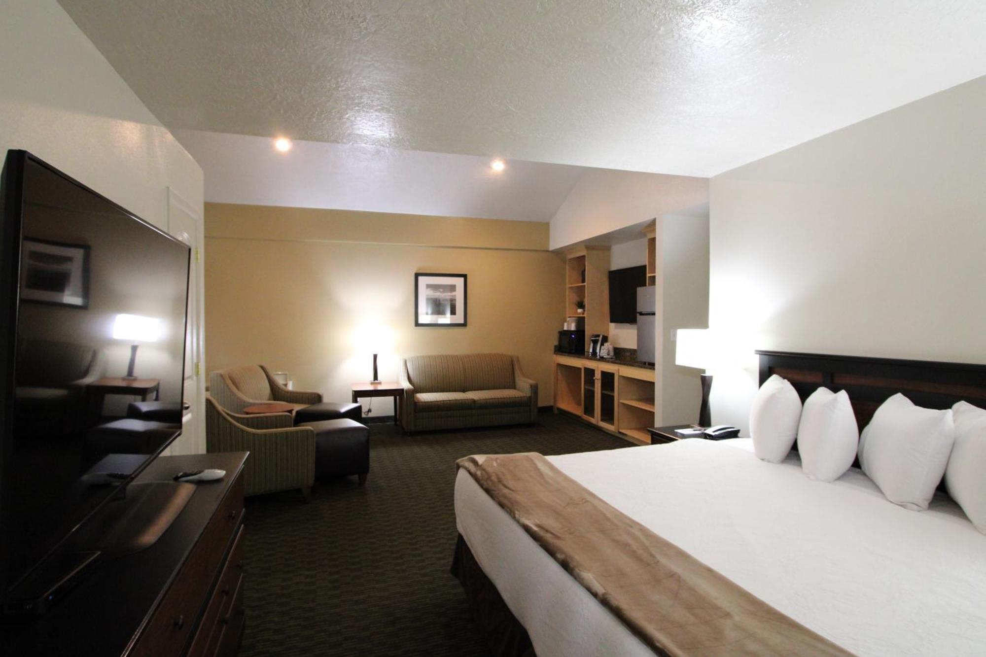 King Suite Spa Bath