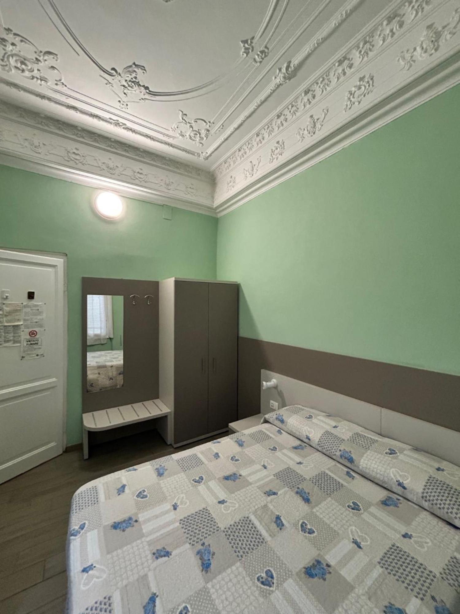 Double or Twin Room Shower