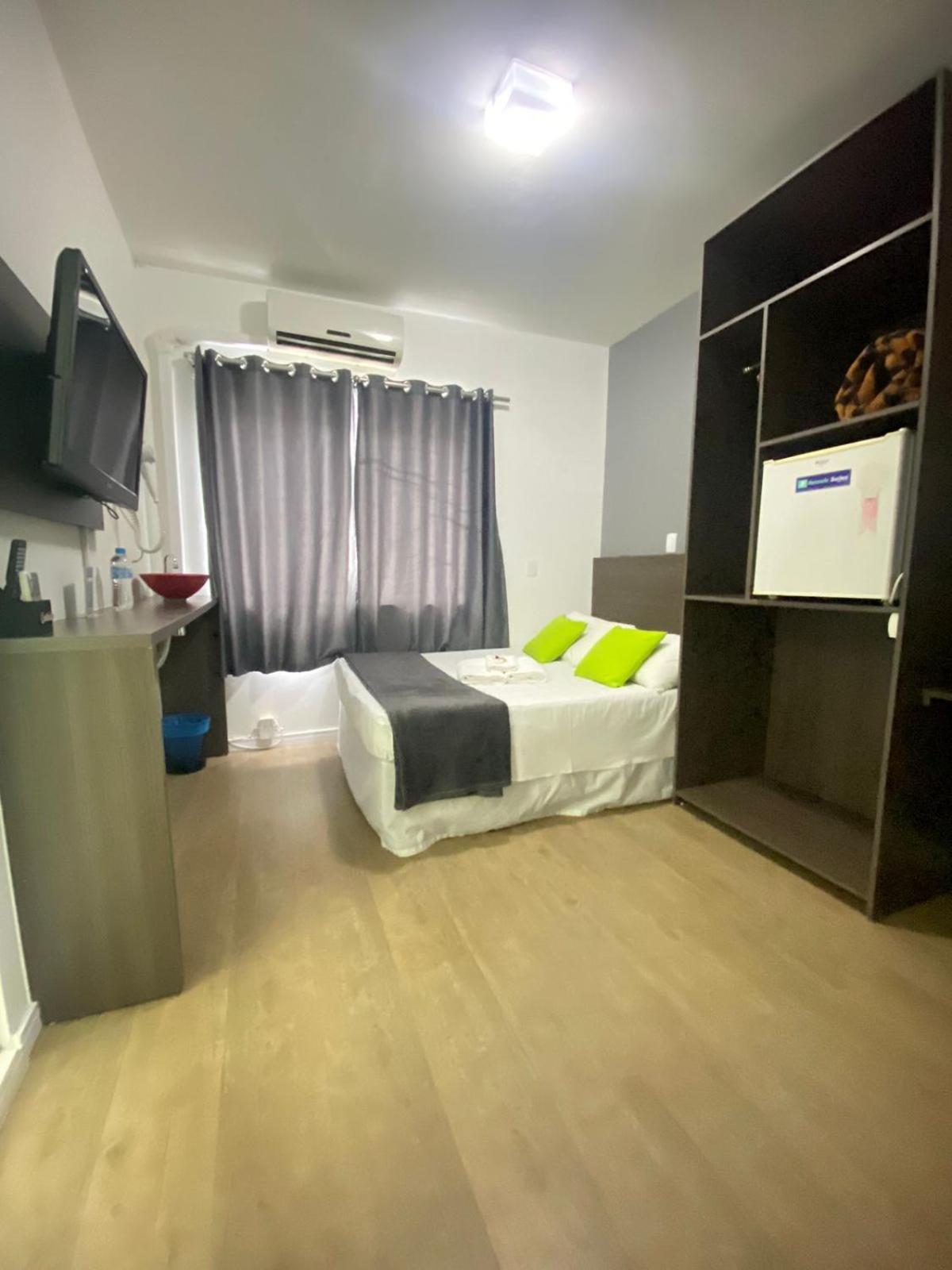 Budget Room