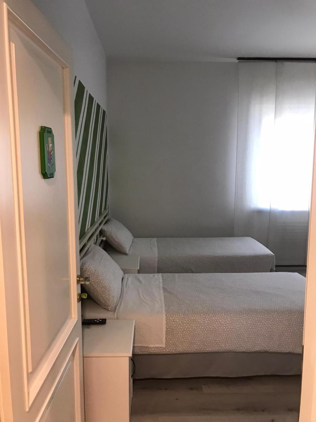 Basic Triple Room