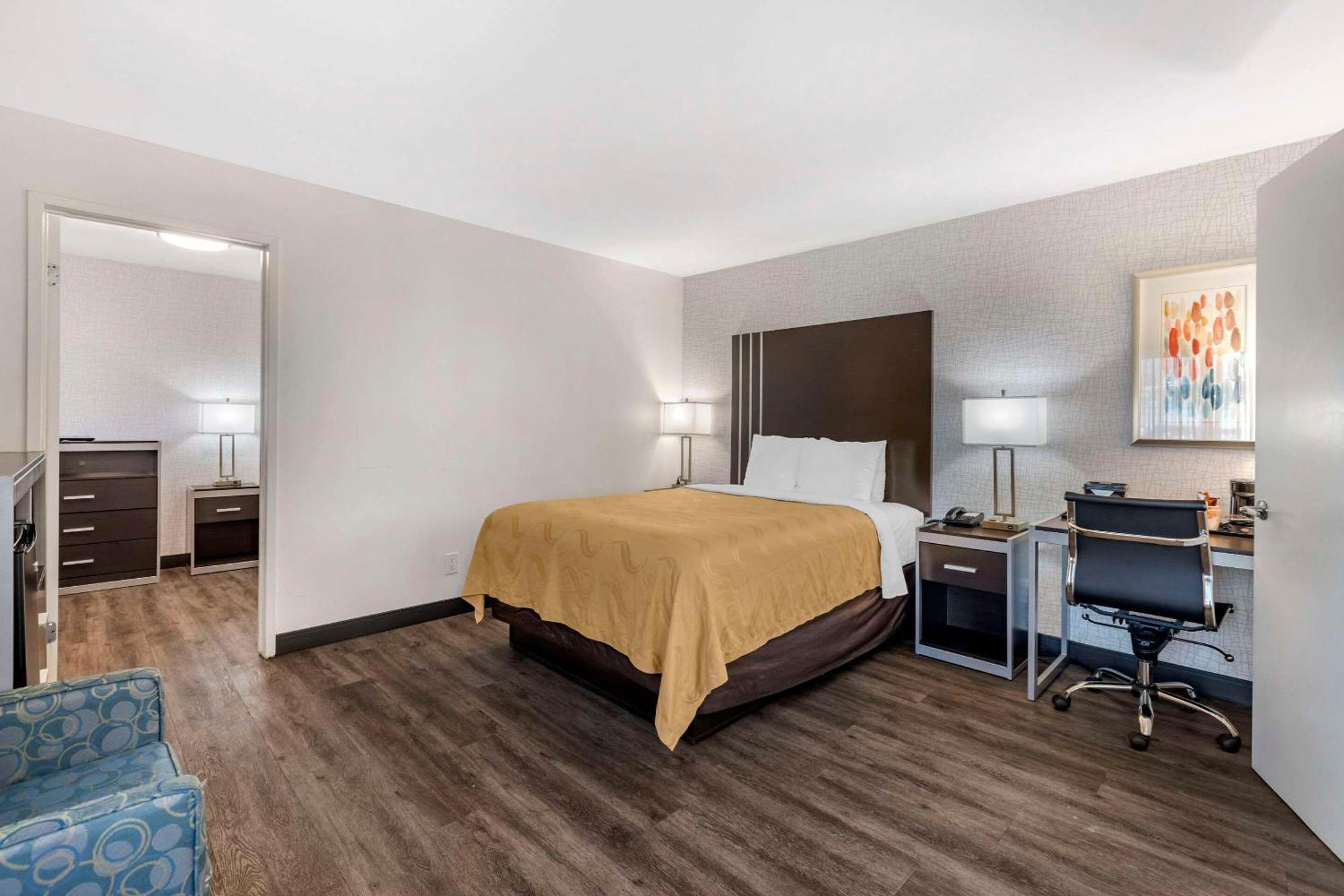 Two Bedroom Suite 2 Queen Beds Non Smoking