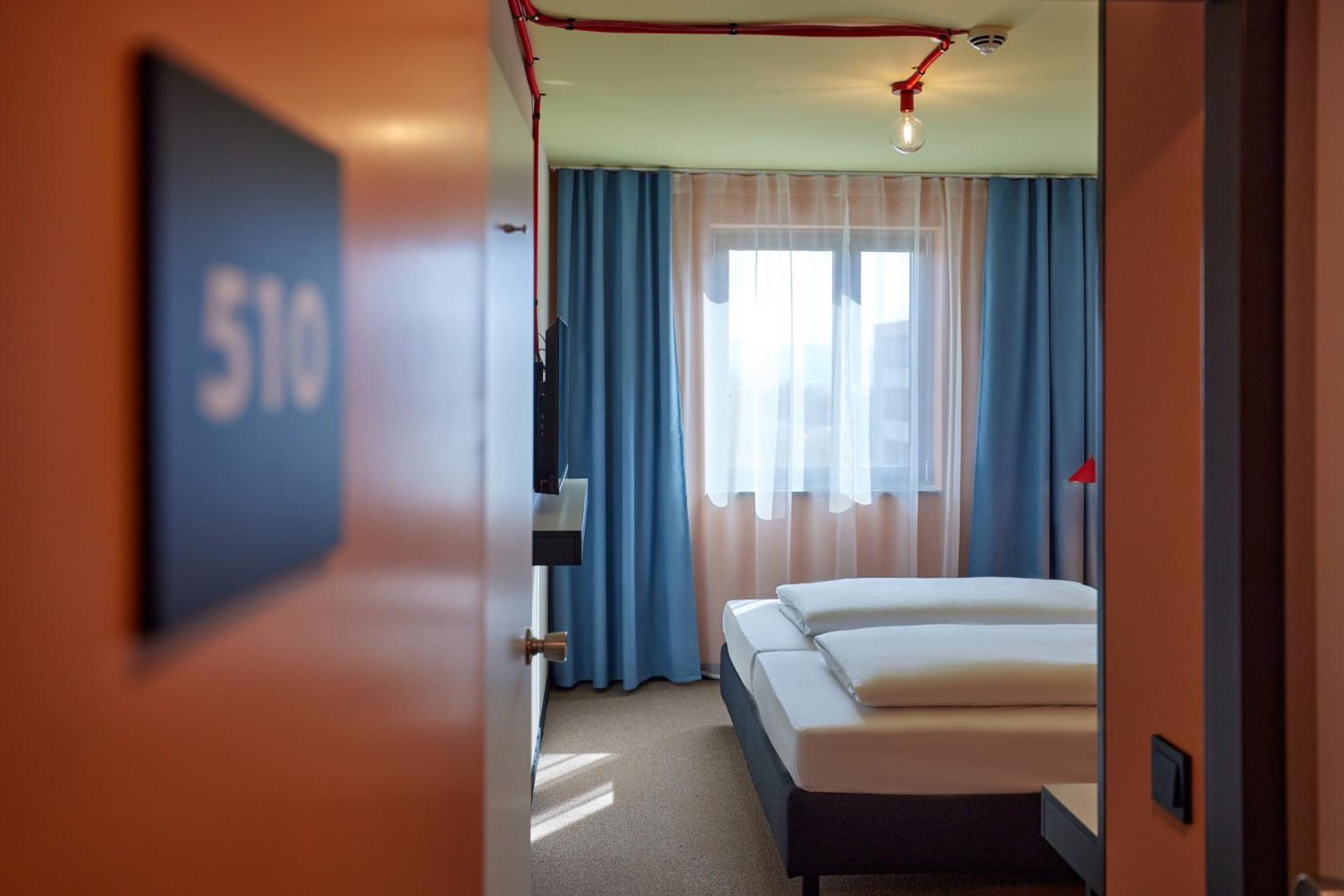 Double Room Basic