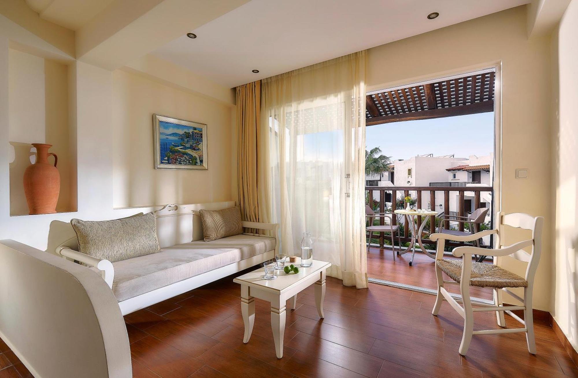 Luxury Superior Room Garden View