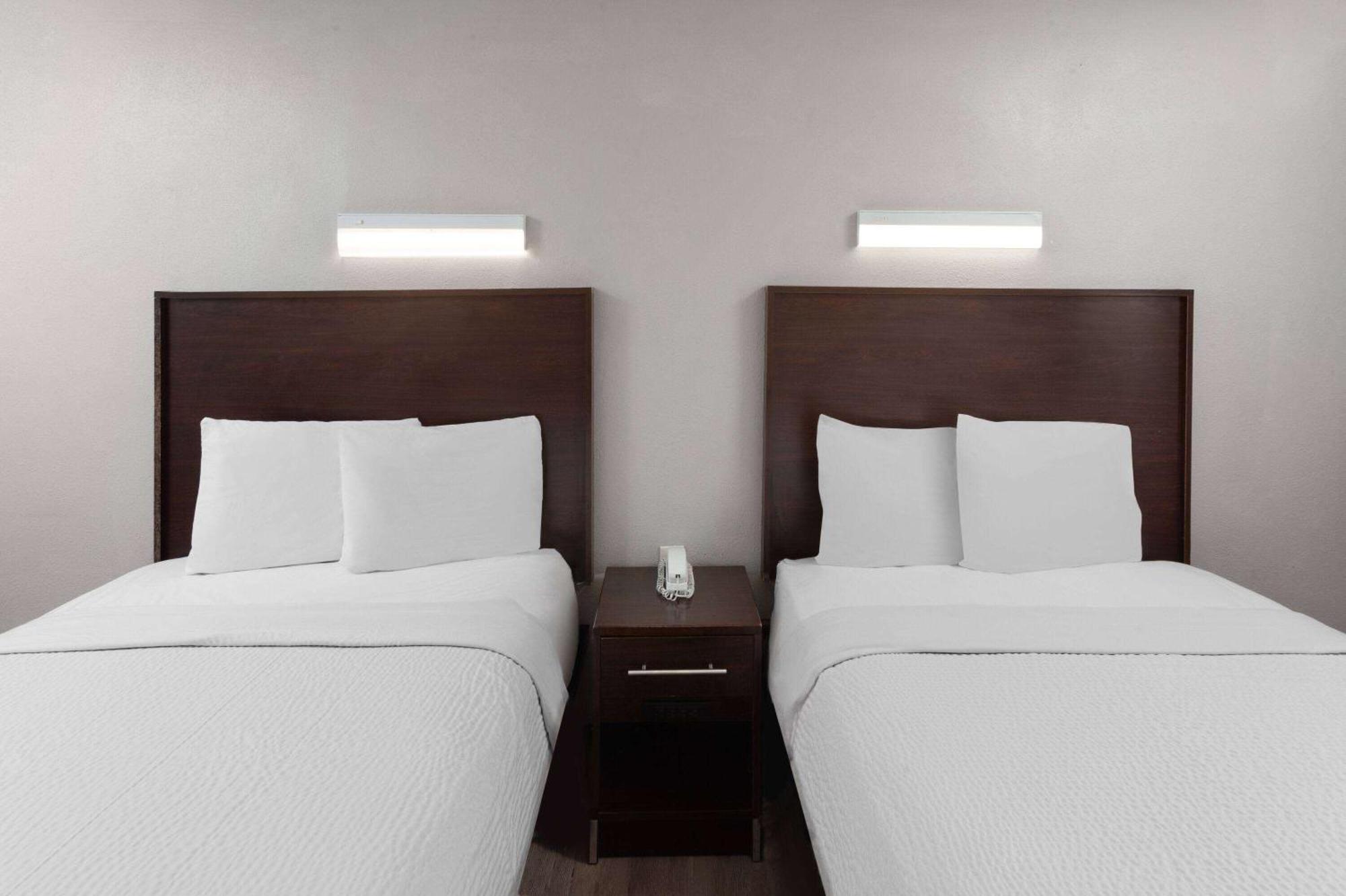 Double Room Two Double Beds Roll Shower Mobility Access or Non-Smoking