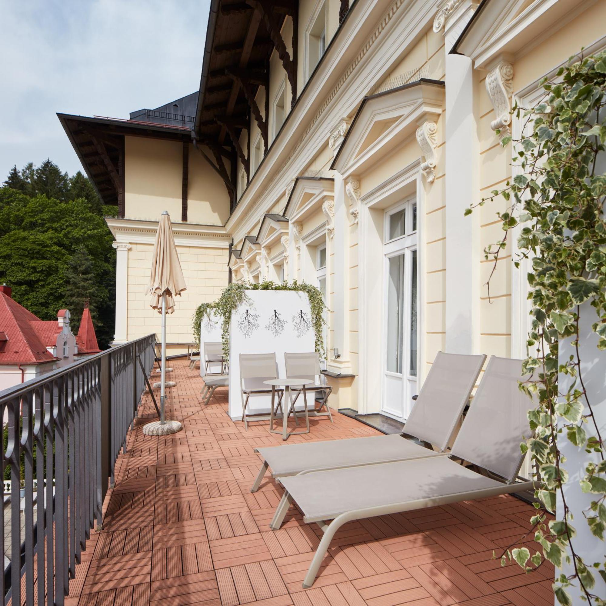 Deluxe Double Room Balcony Wellness access