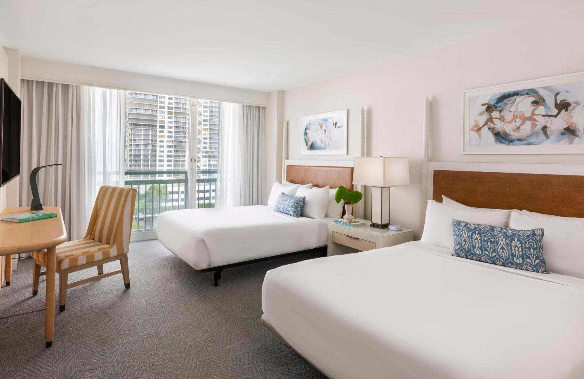 Queen Room Two Queen Beds Hearing Accessible