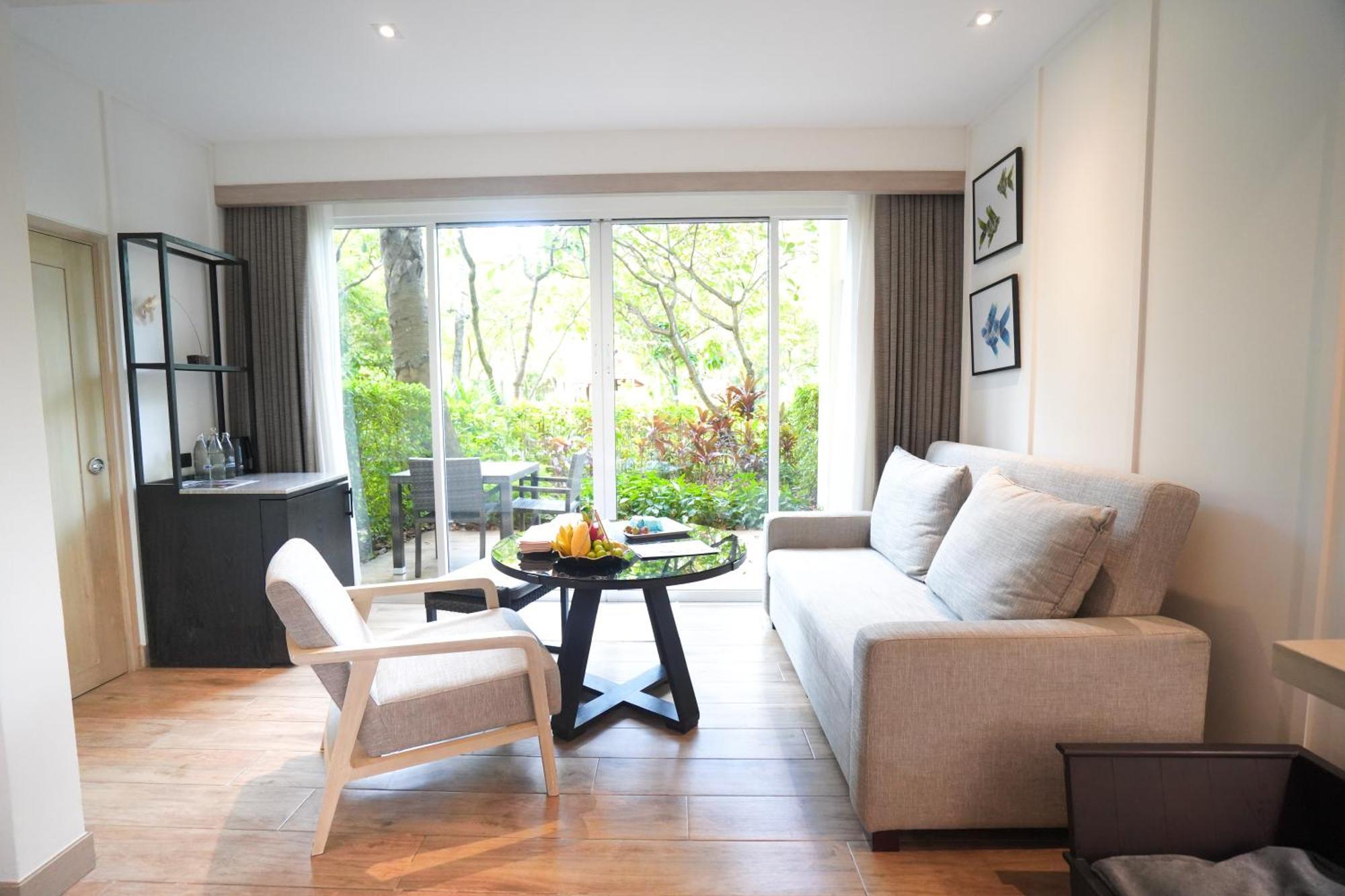2 Twin Beds Pet Friendly Deluxe