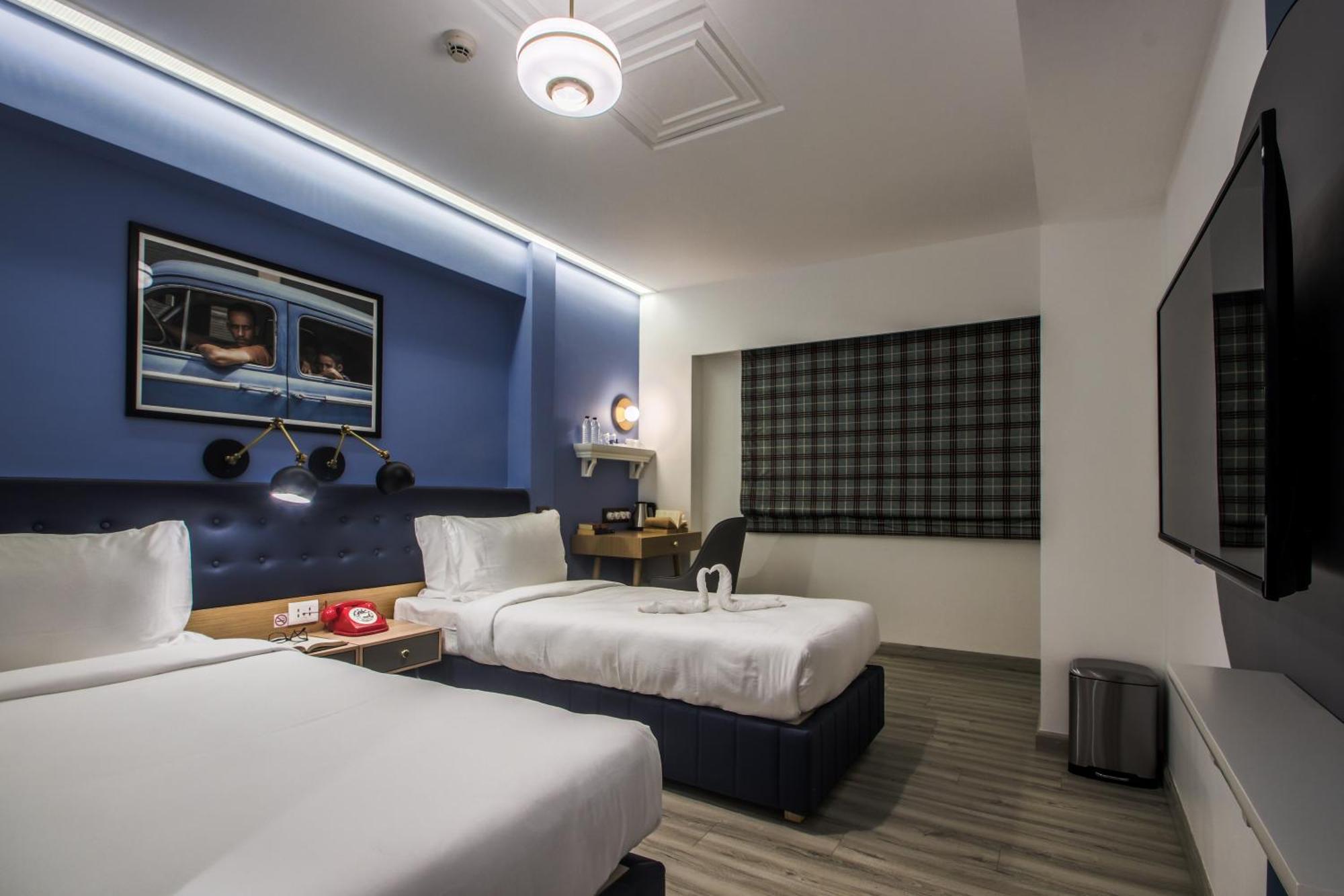 Deluxe Double or Twin Room on Food & Beverage