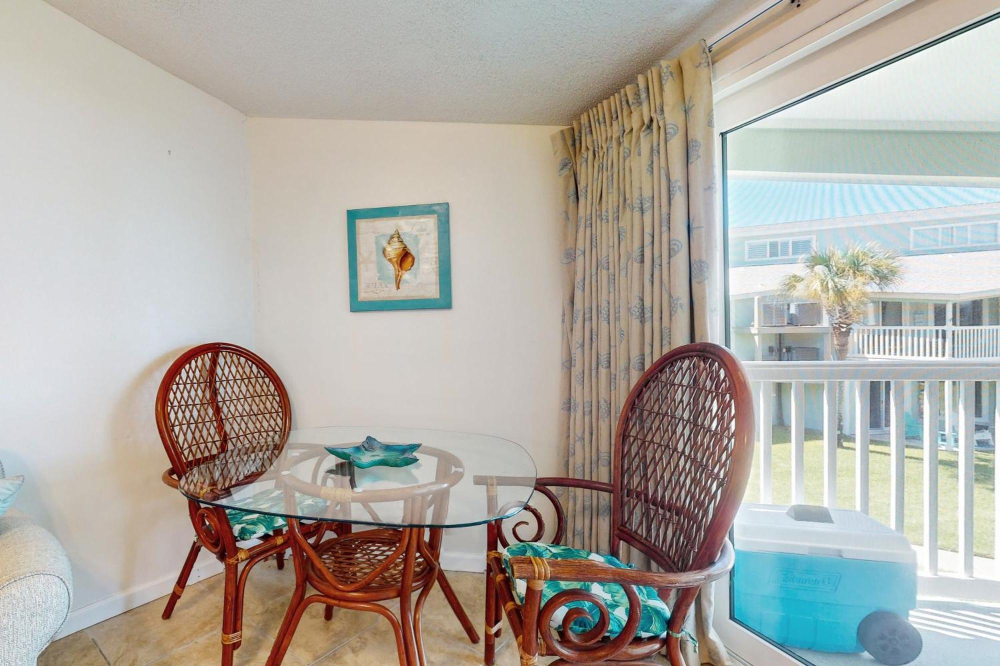 One Bedroom Apartment