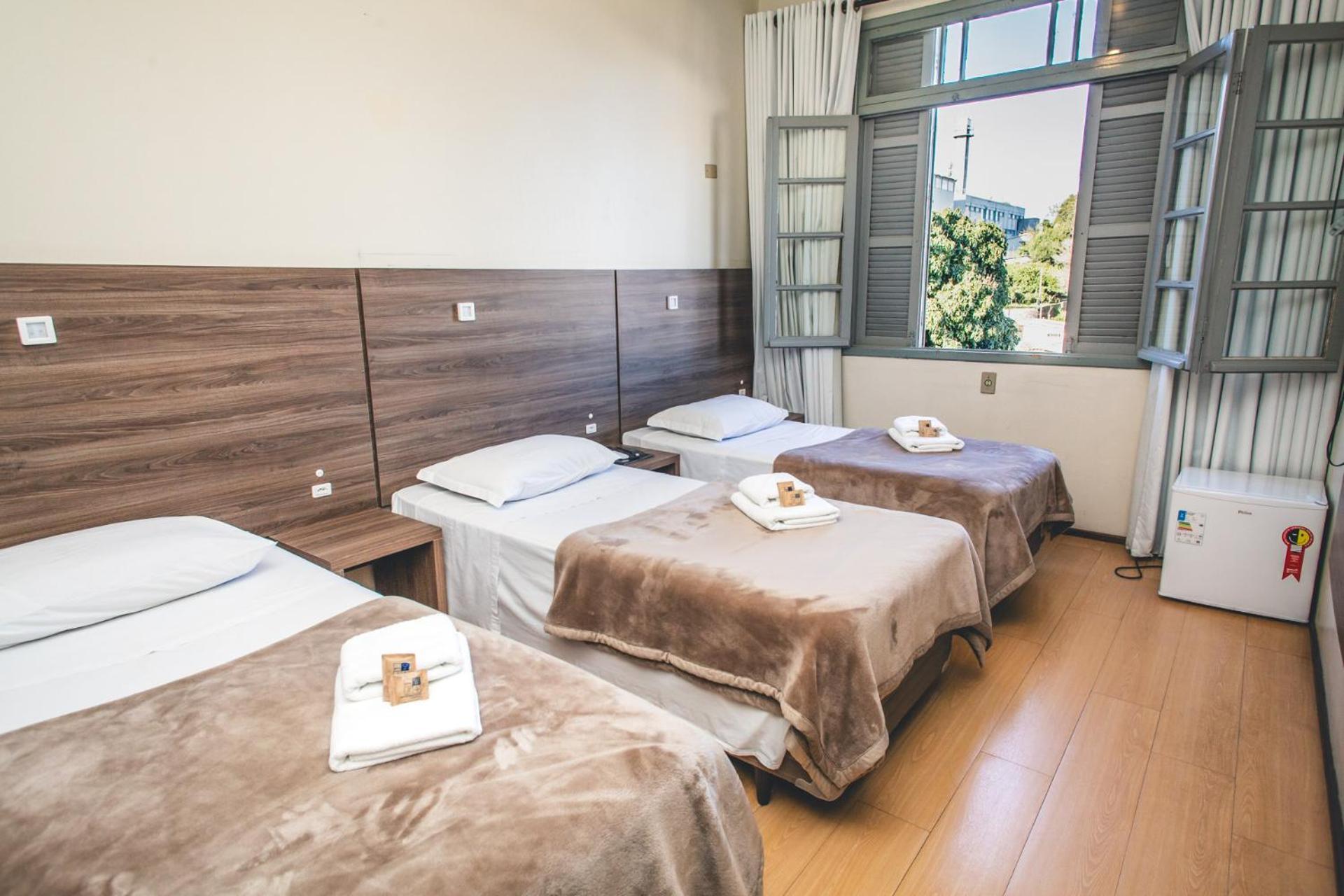 Triple Room Air-Conditioning