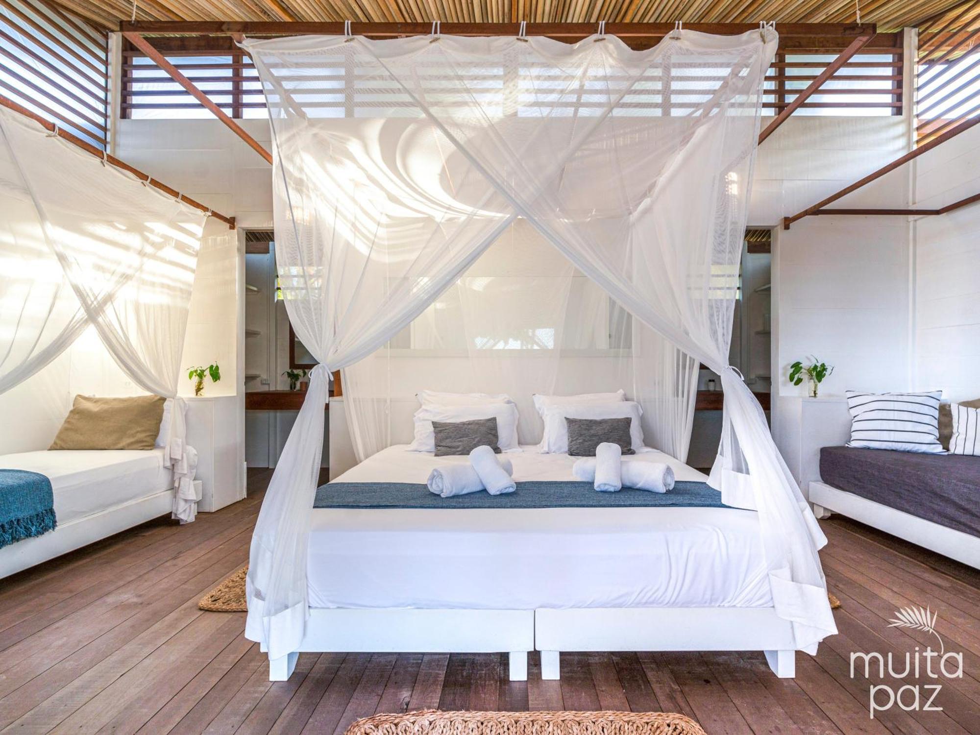 Deluxe Quadruple Room Sea View