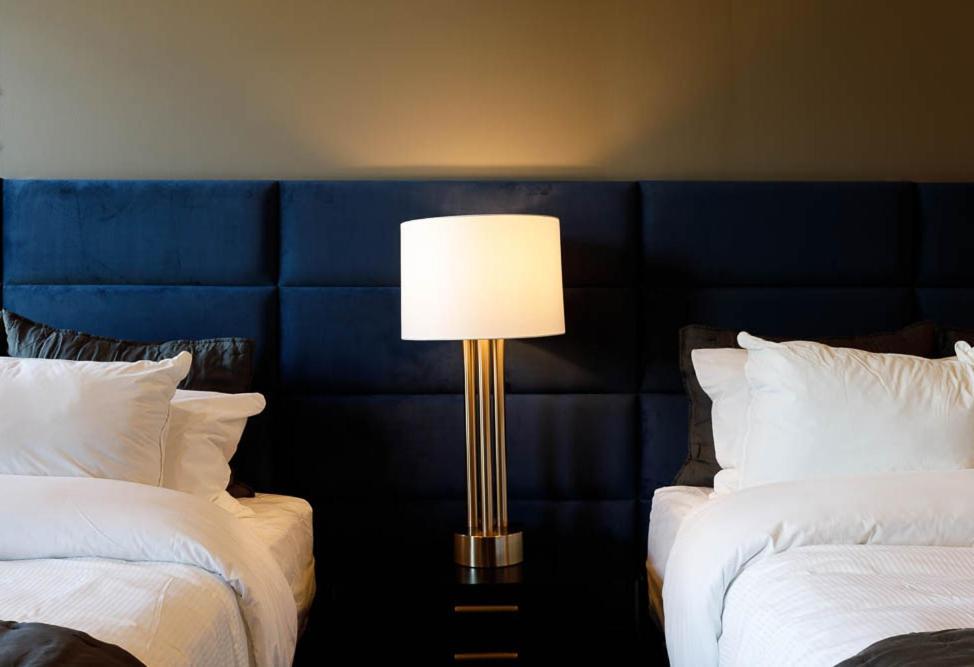Deluxe Double Queen