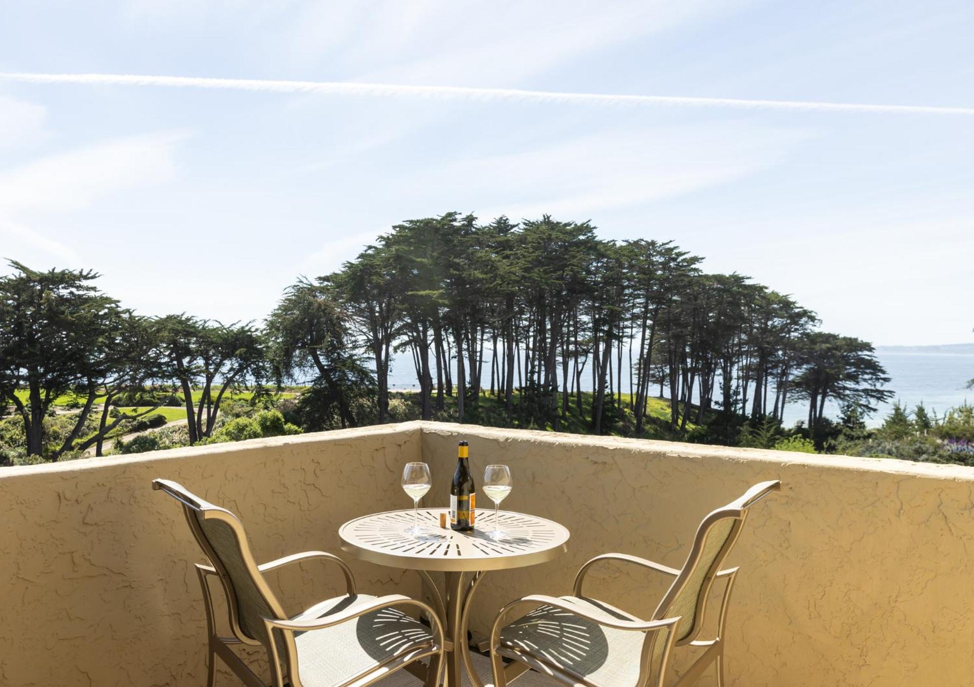 One-Bedroom Suite Partial Ocean View