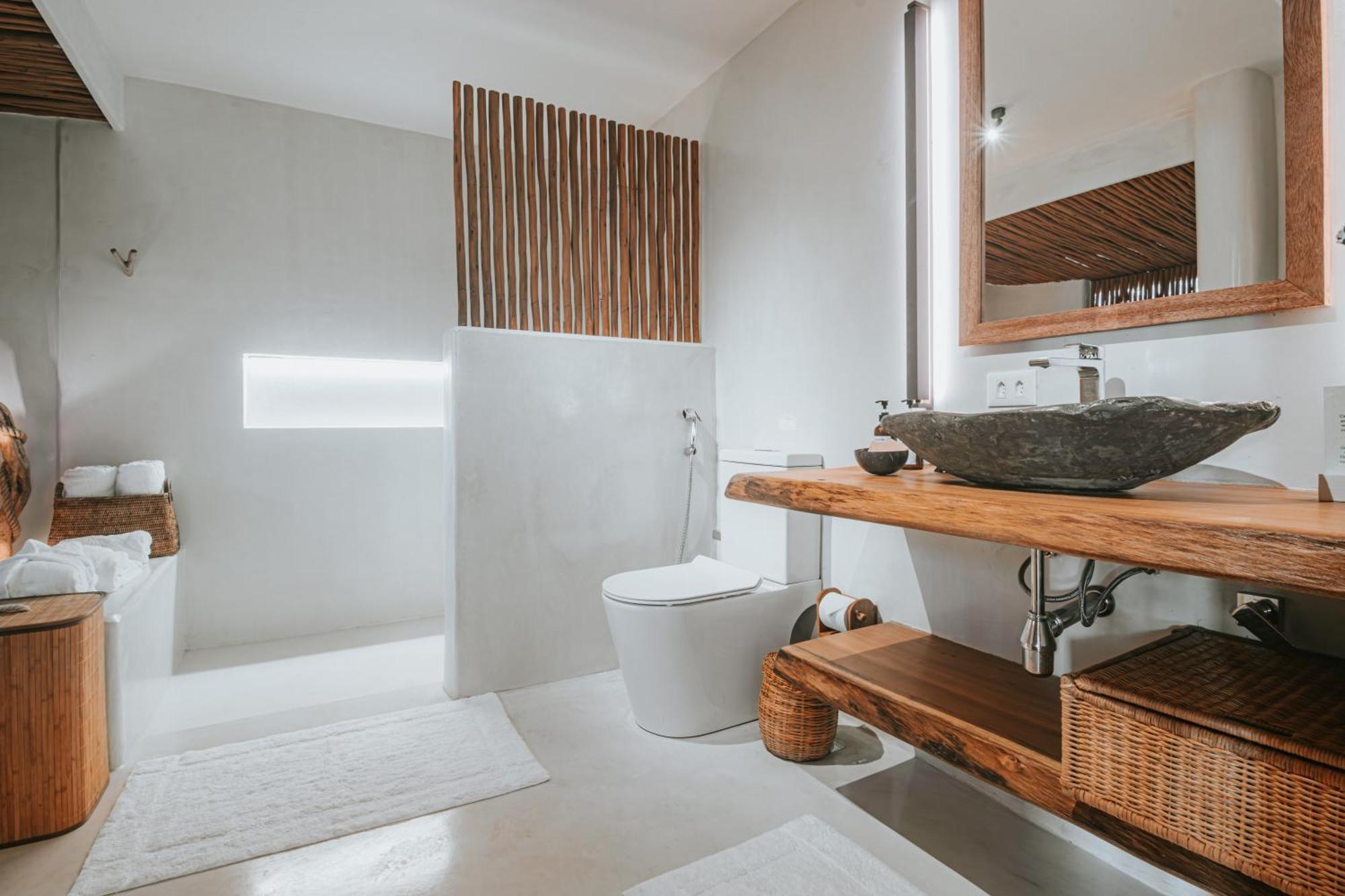Standard King Suite