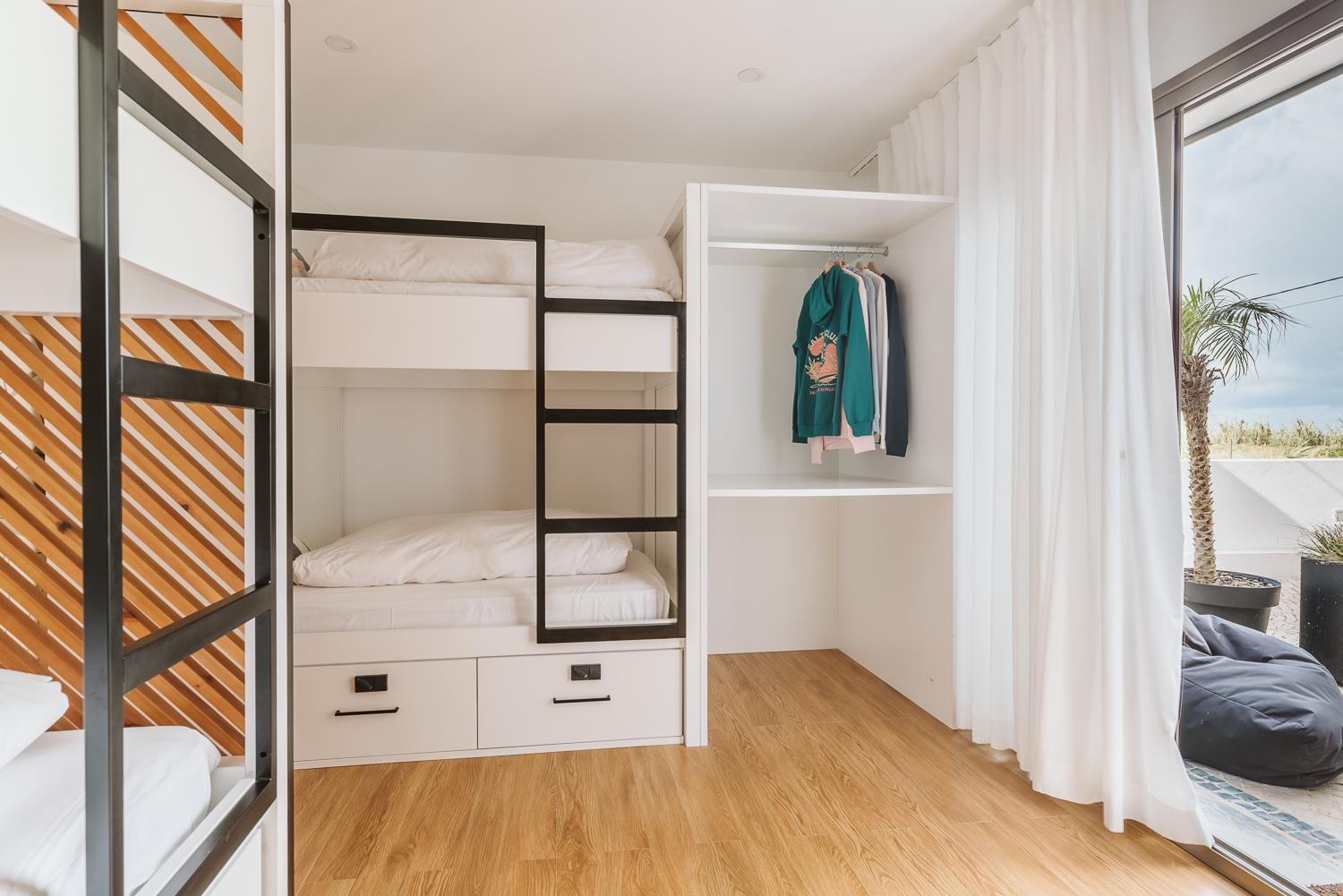 Bed 4-Bed Female Dormitory Room