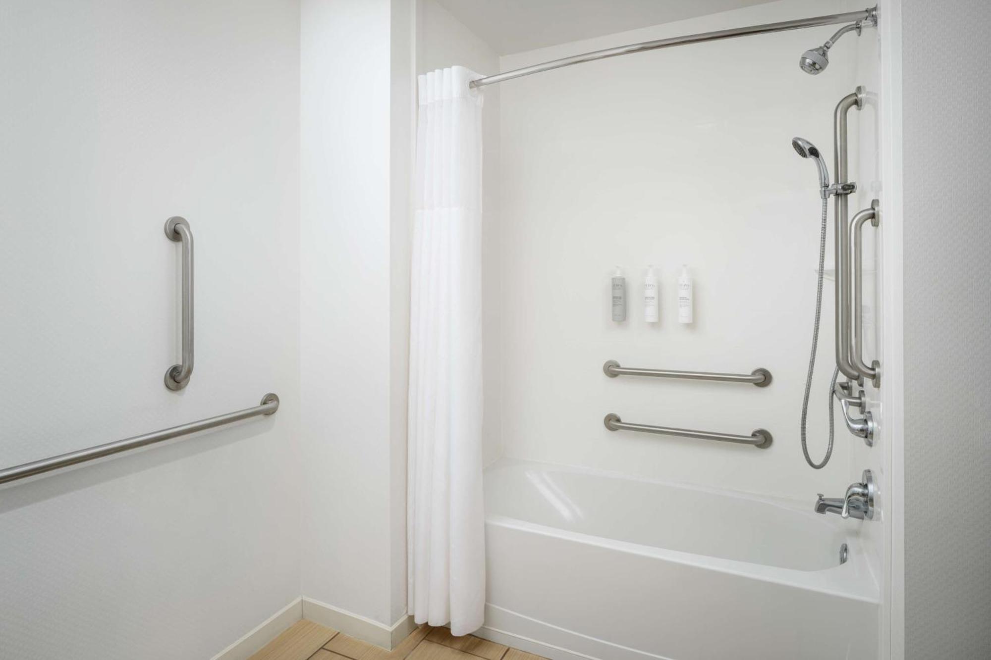 King Room Mobility Access or Non-Smoking