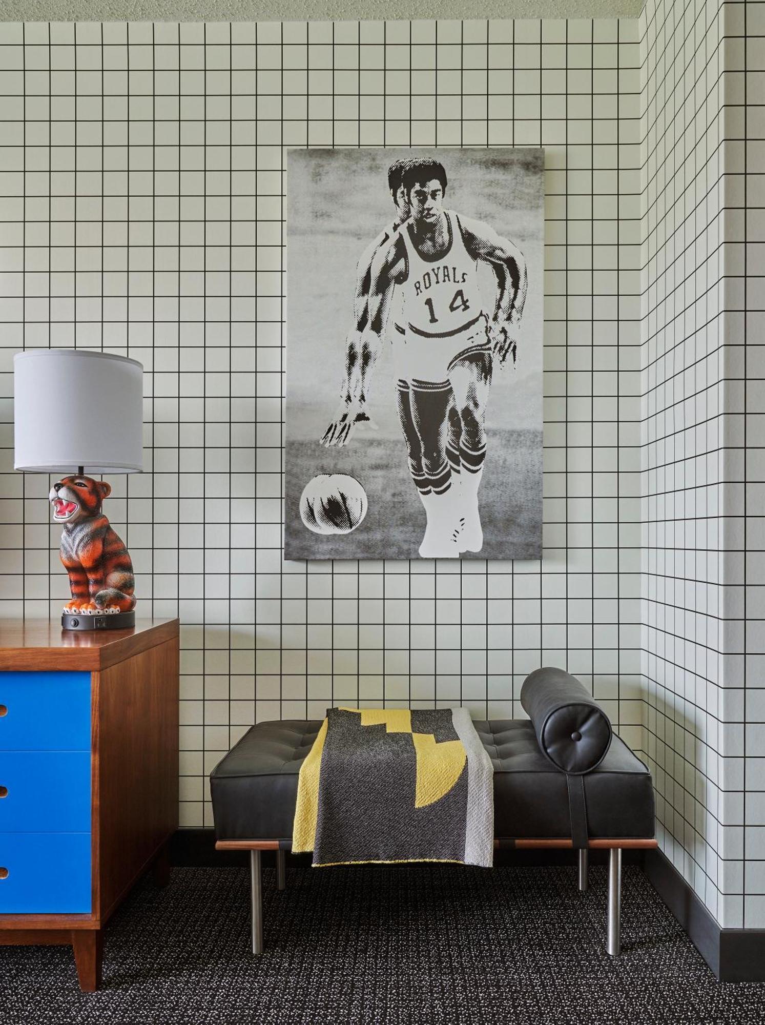 Graduate King Room