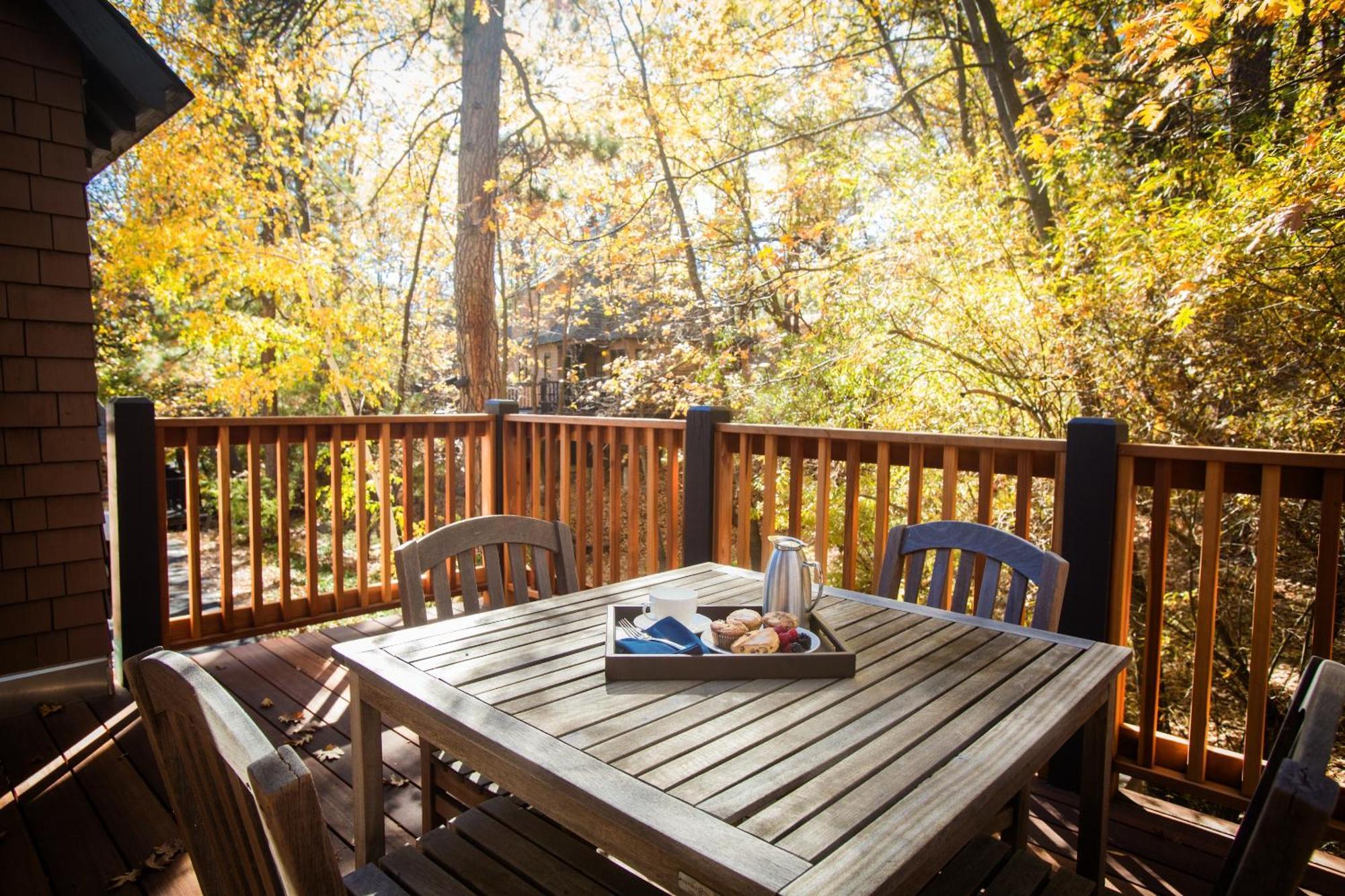 Open Chalet – 2 Bedroom 2 Bathroom