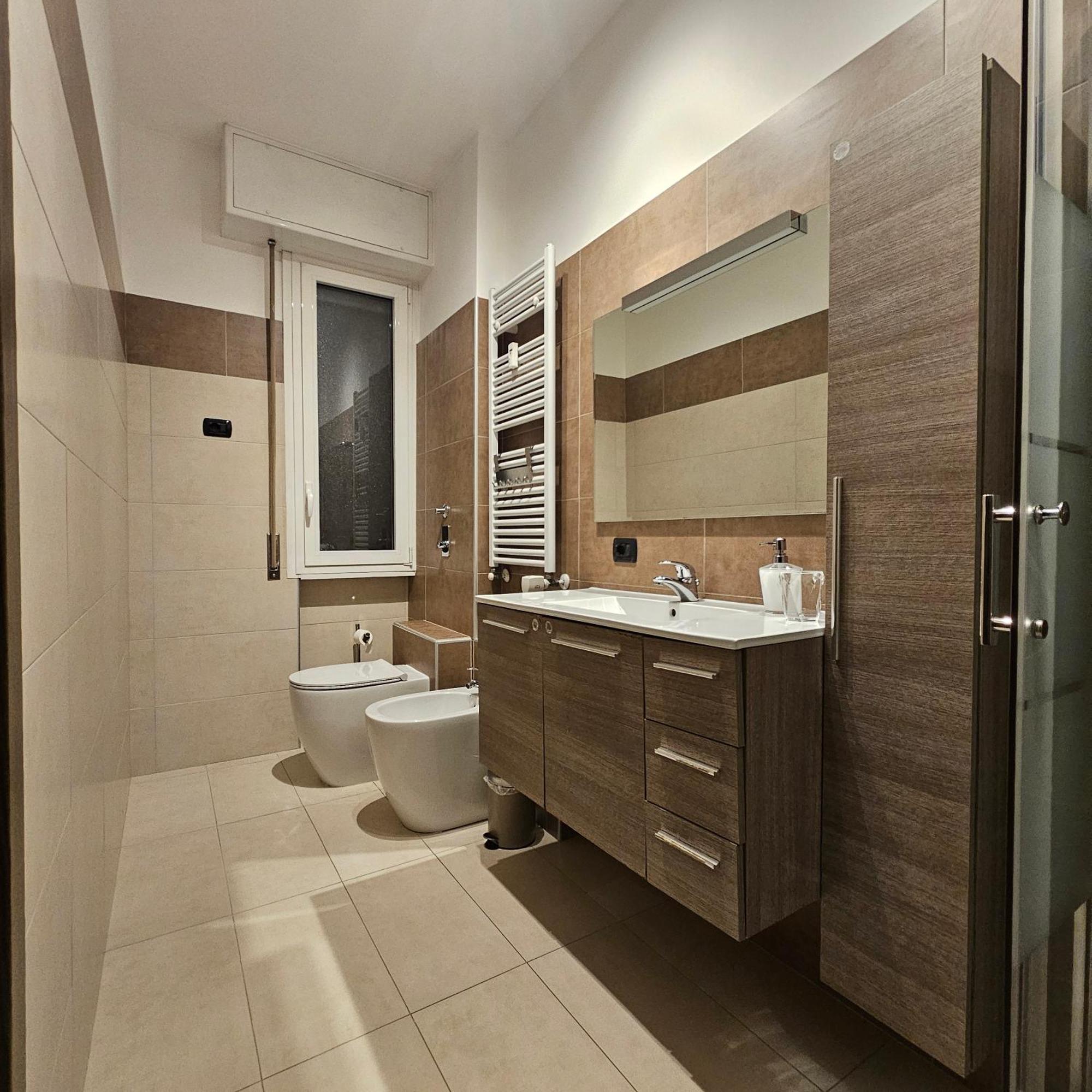 Triple Room Private Bathroom
